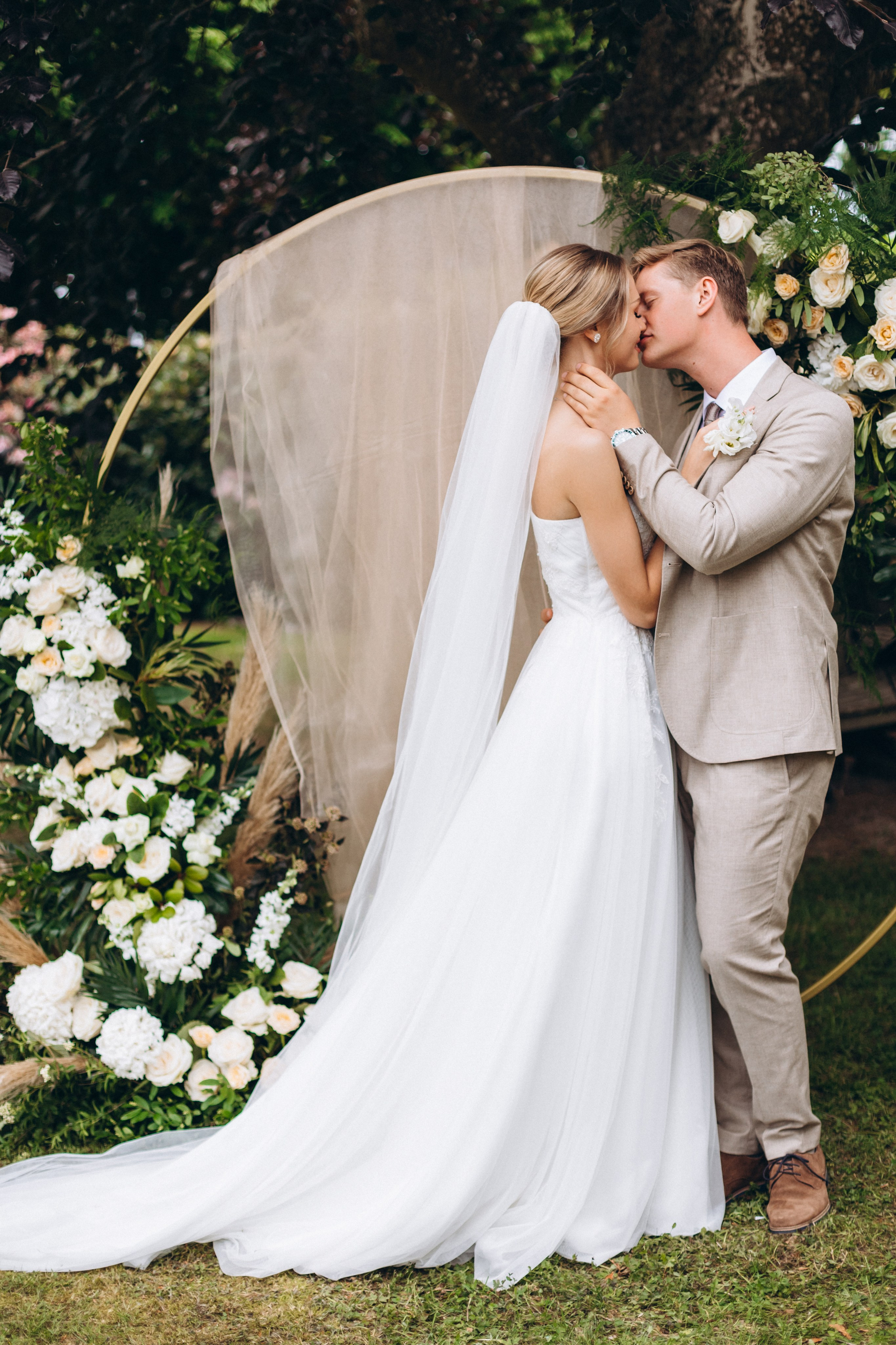 Snezhana & Max. Wedding and Family Photograph