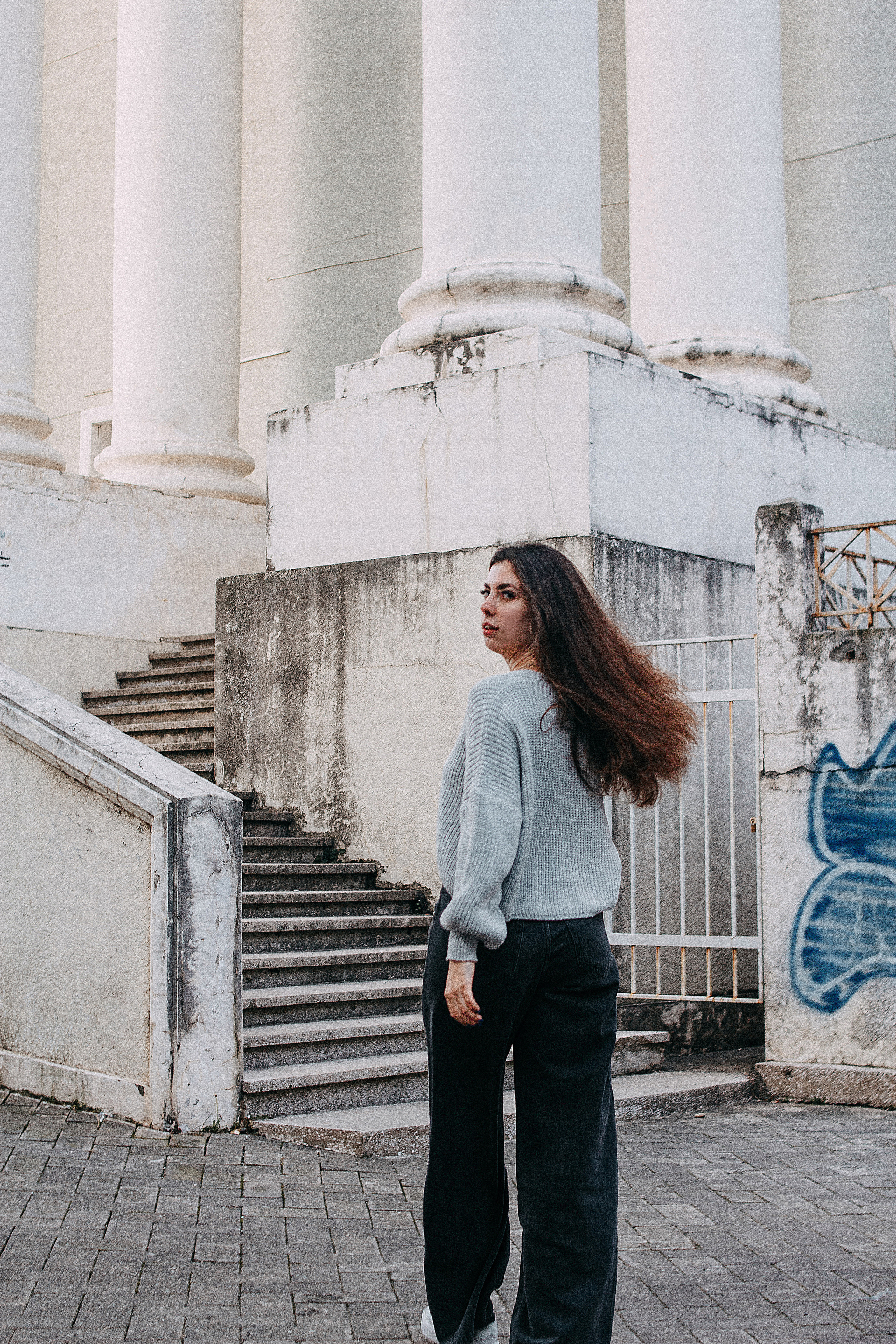 Magnolia and the sea. Wedding and portrait photographer in Beograd Ekaterina Makedonskaya