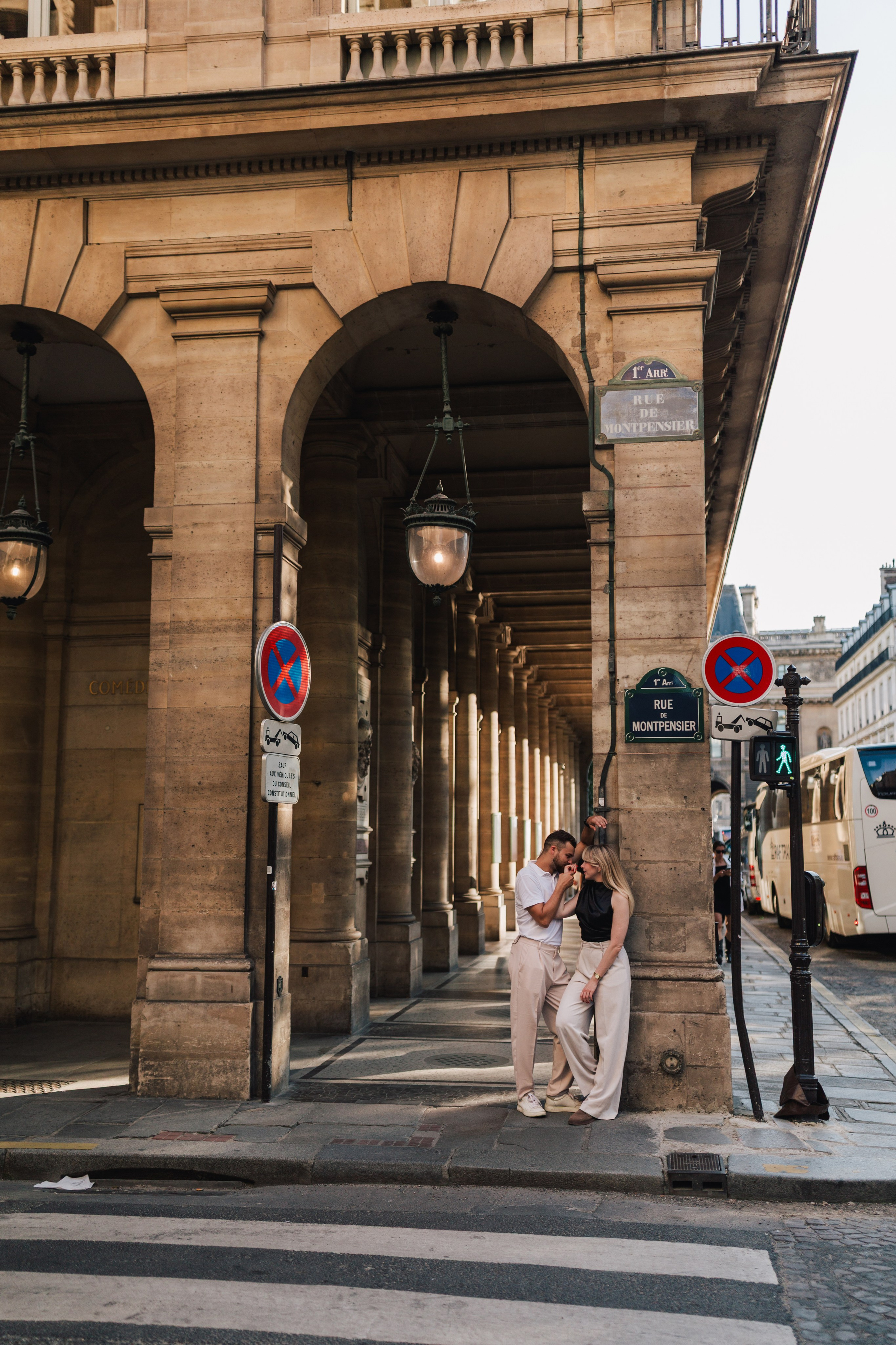 Paris couple shooting. Photographer Rouen, France