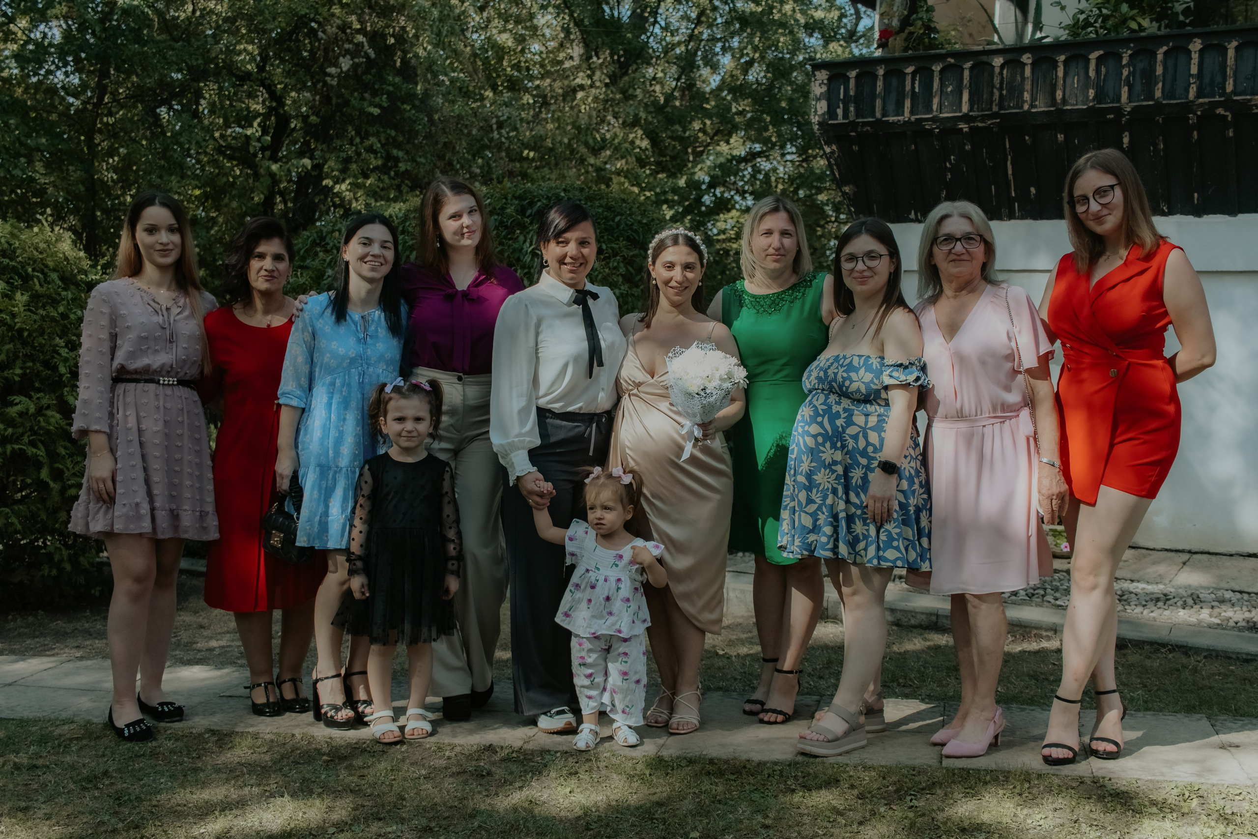 Ana & Alex. Fotograf si videograf — evenimente si studio