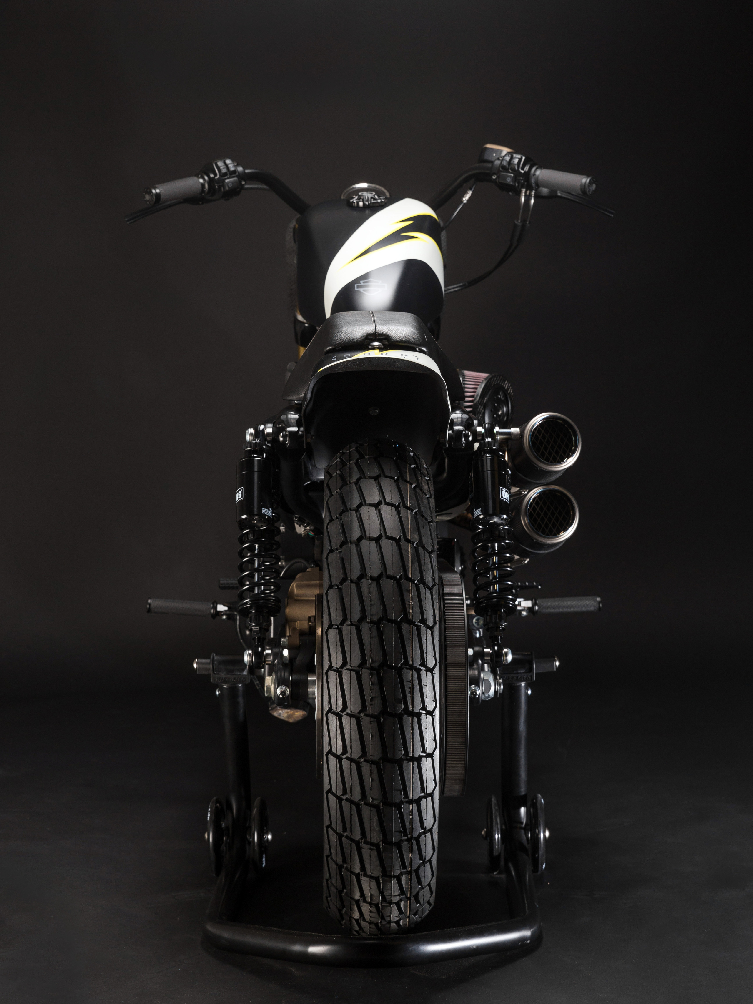 Studio. Automotive photographer based in London