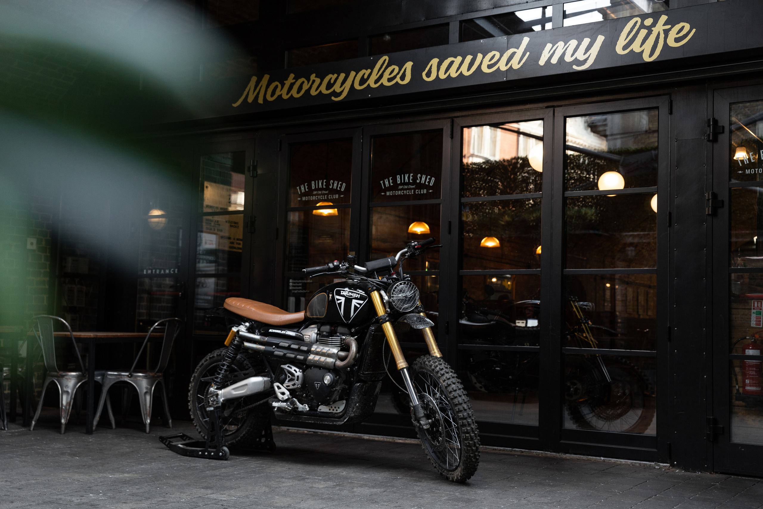 Studio. Automotive photographer based in London