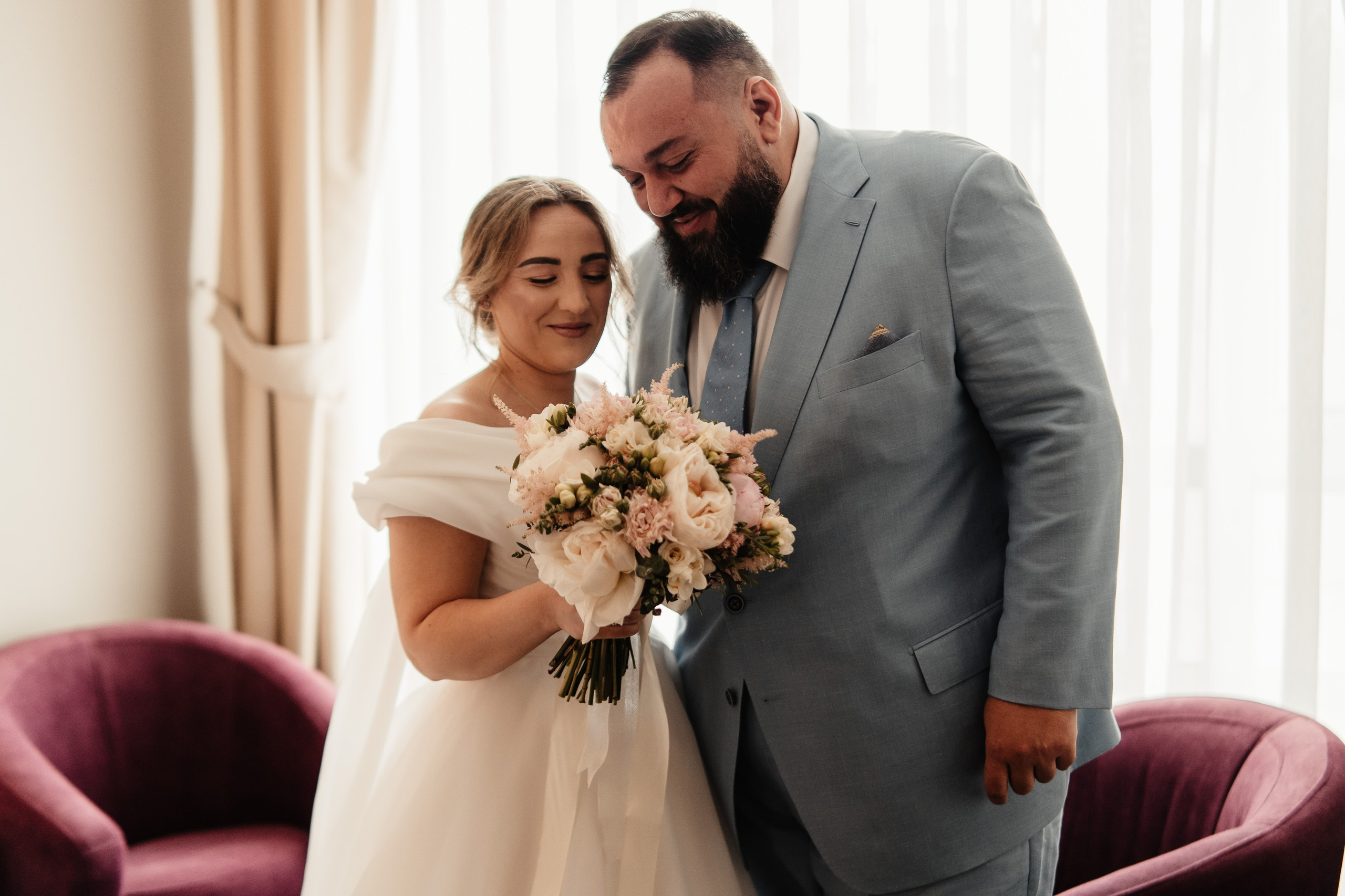 Alexandra + Andrei / Iasi. Foto-Video Nunta Iasi, Suceava, Bucuresti / Disponibilitate 2025 — 2026 — 2027