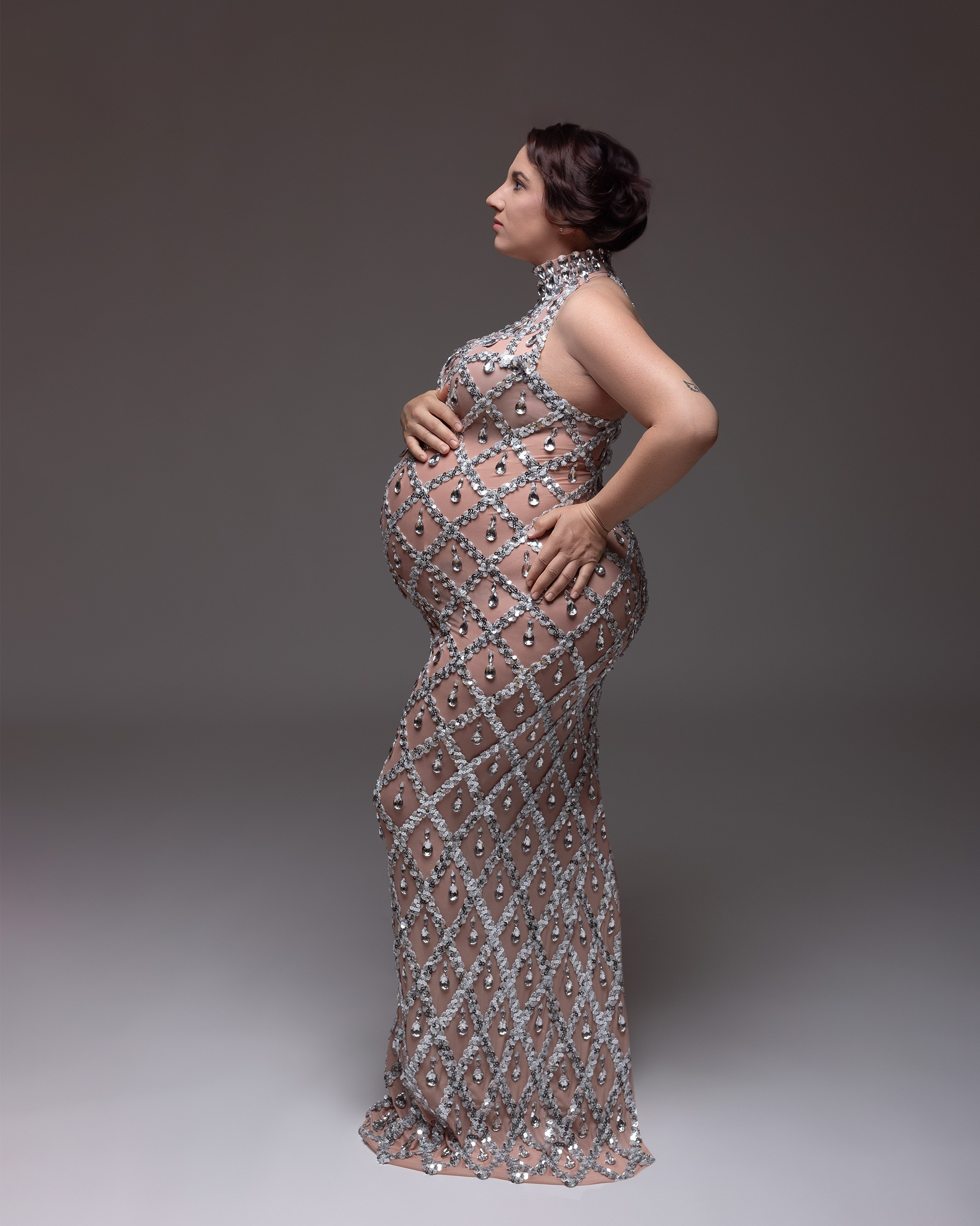 Sesiones de Fotografía de Embarazo y Maternidad en Estudio y exteriores , esperando bebes , futuras mamas