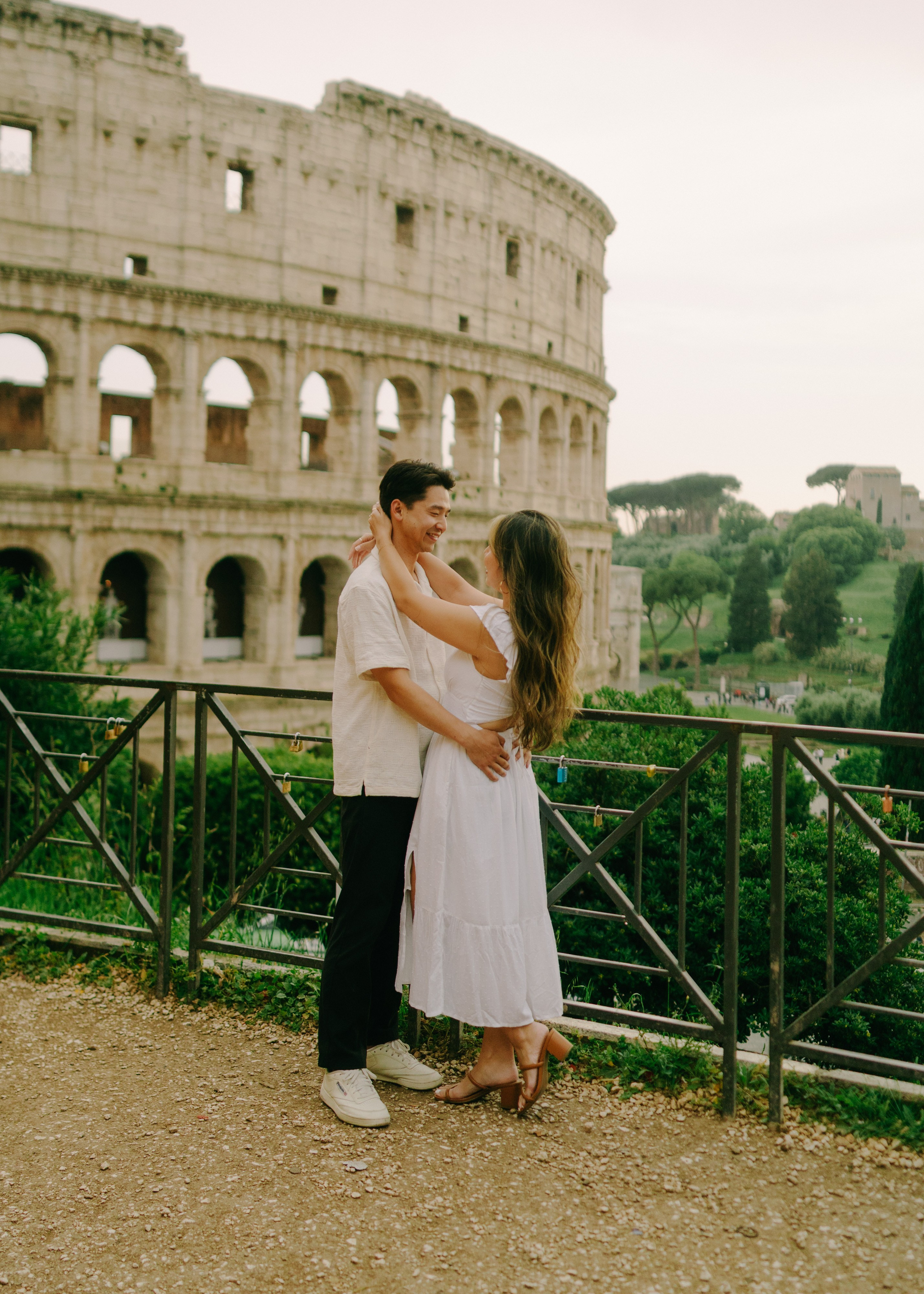 Colosseum afternoon walk. Photographer in Rome and Italy. Stas Varych