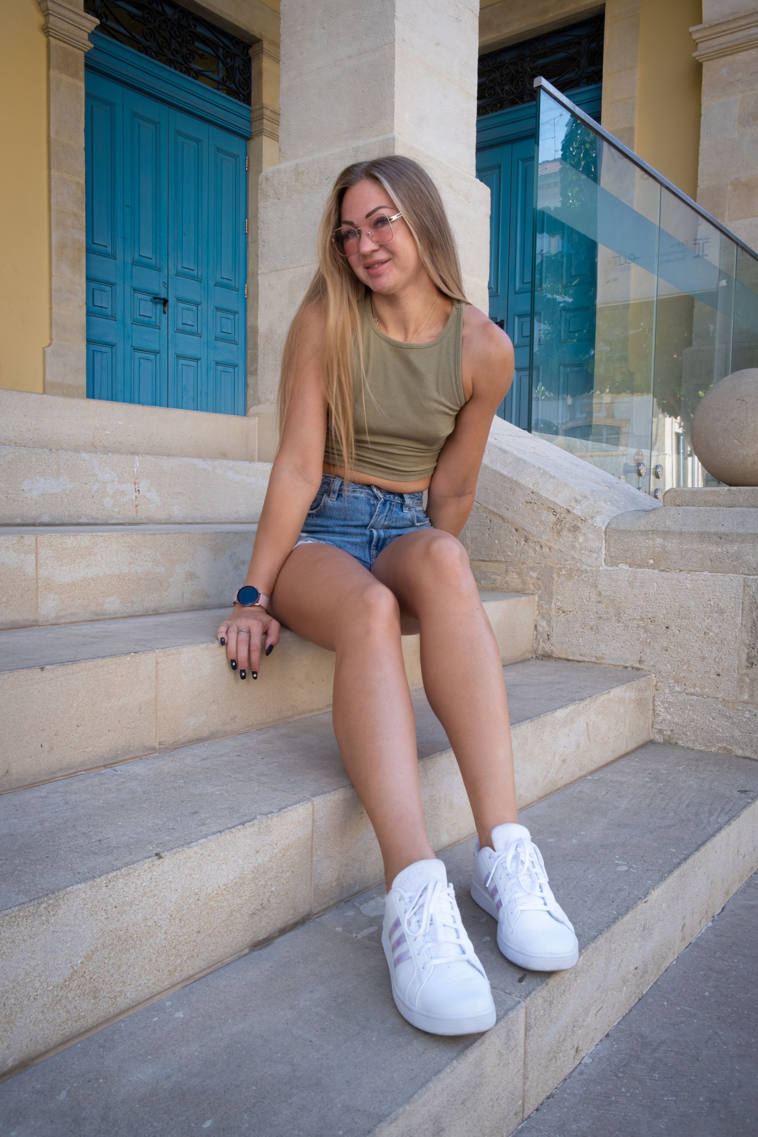 Walk in old town Limassol with Anastasia. Photographer in Cyprus Lena Kirilishina