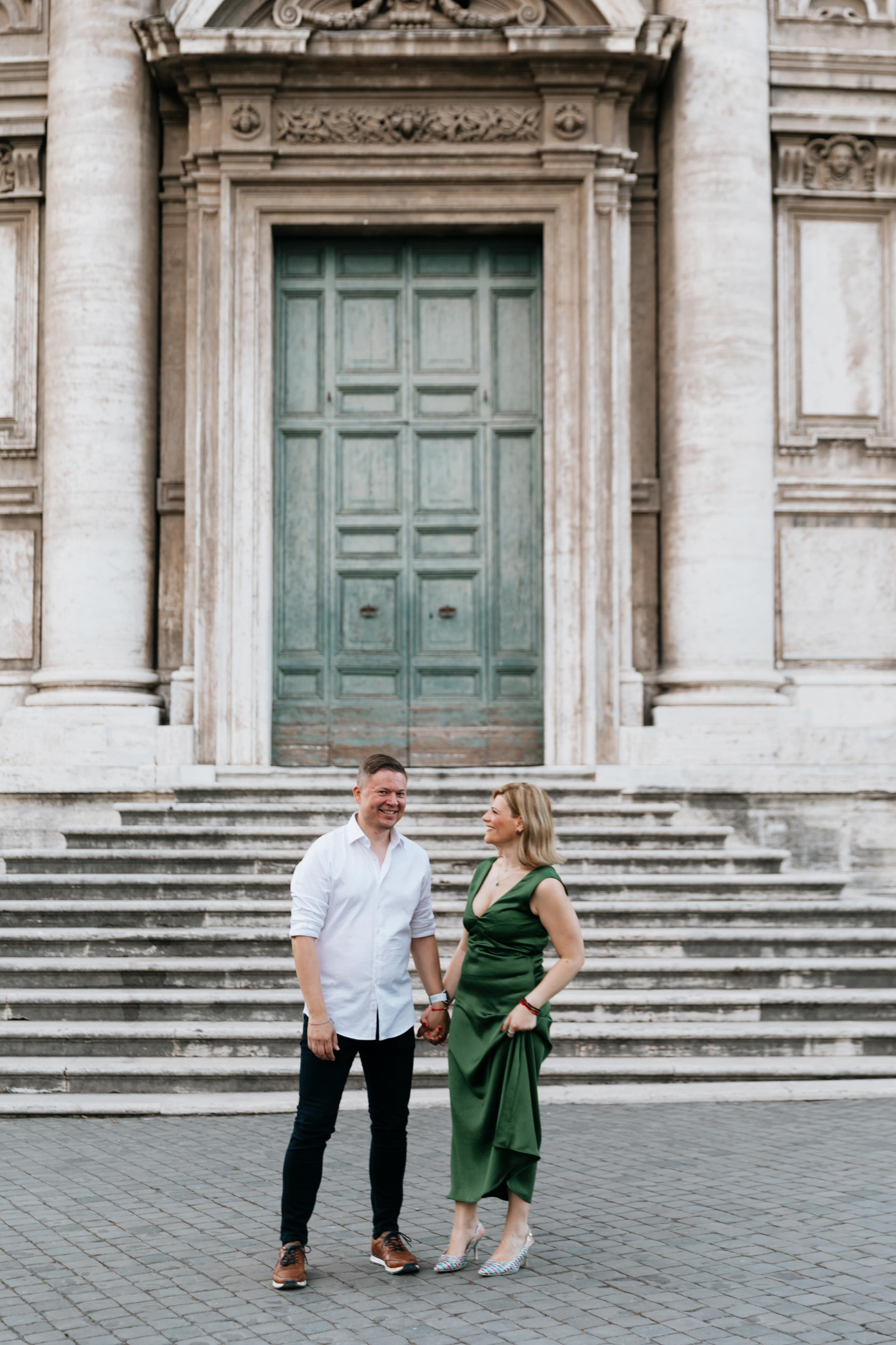 Eleni & Juha. Romantic Photoshoot. Photographer in Rome