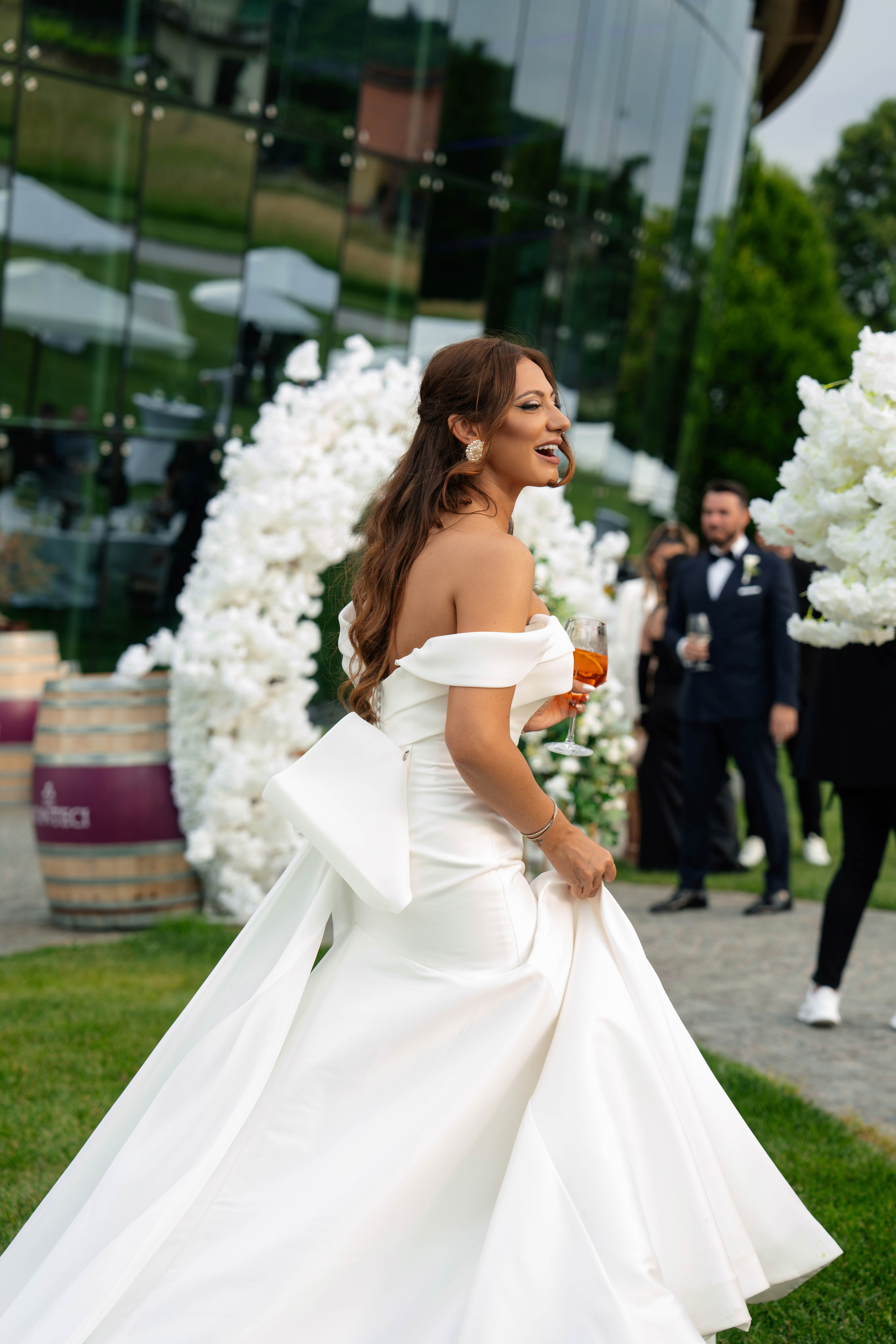 An Evening of Elegance and Extraordinary Performances. Ioana Timis