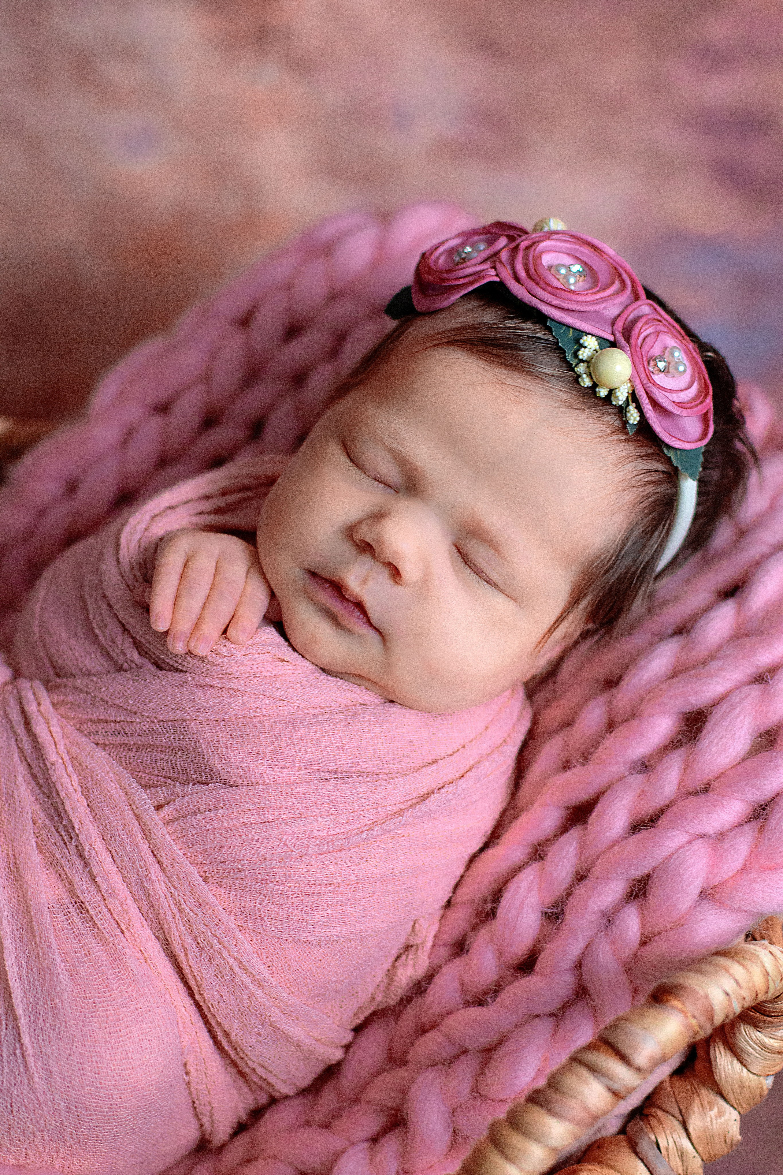 Newborn классическая. Детский и семейный фотограф в г. Бельцы