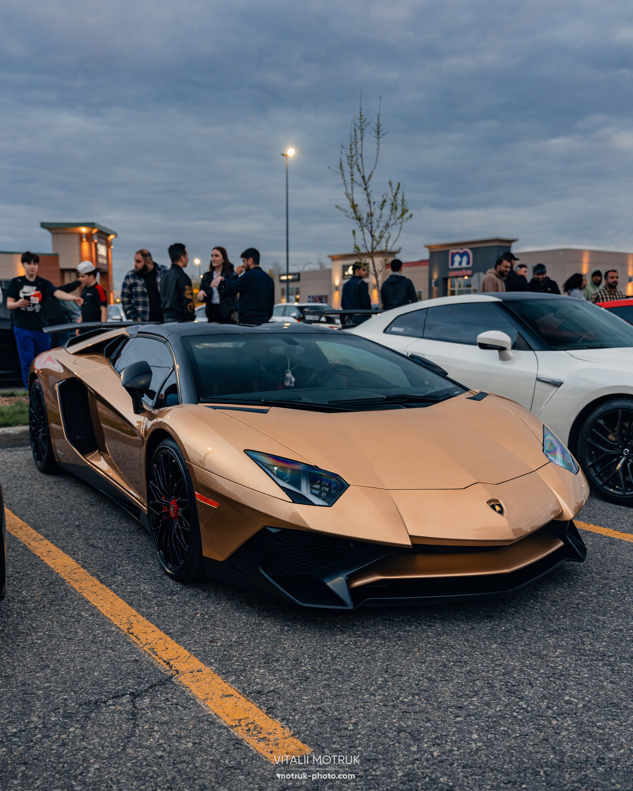 Car meet: 514 bimmers. Photographe de voitures à Paris — Vitalii Motruk