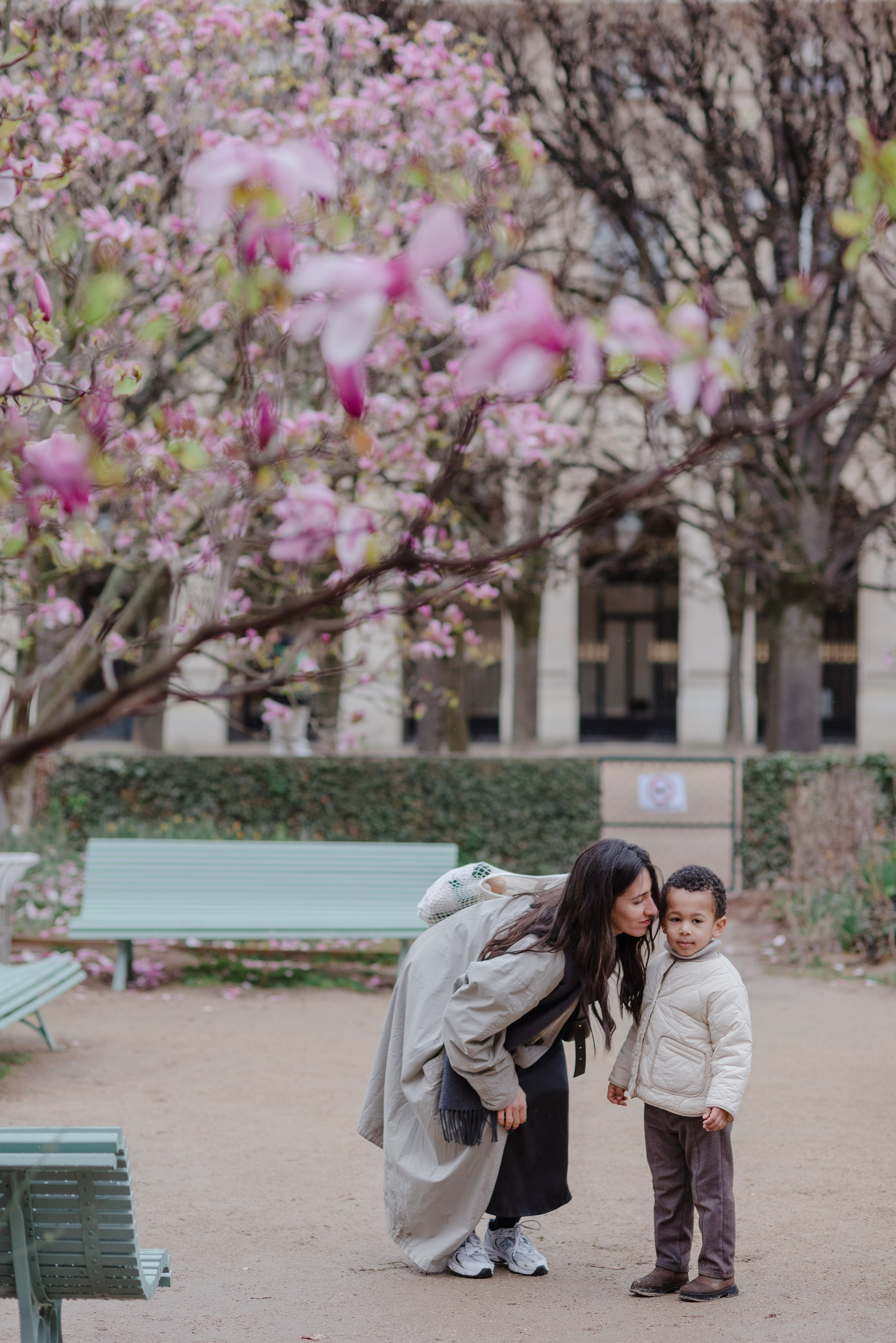 Mother and son session. Timeless Paris moment. Ksenia Marchand/ Lifestyle photographer in Paris
