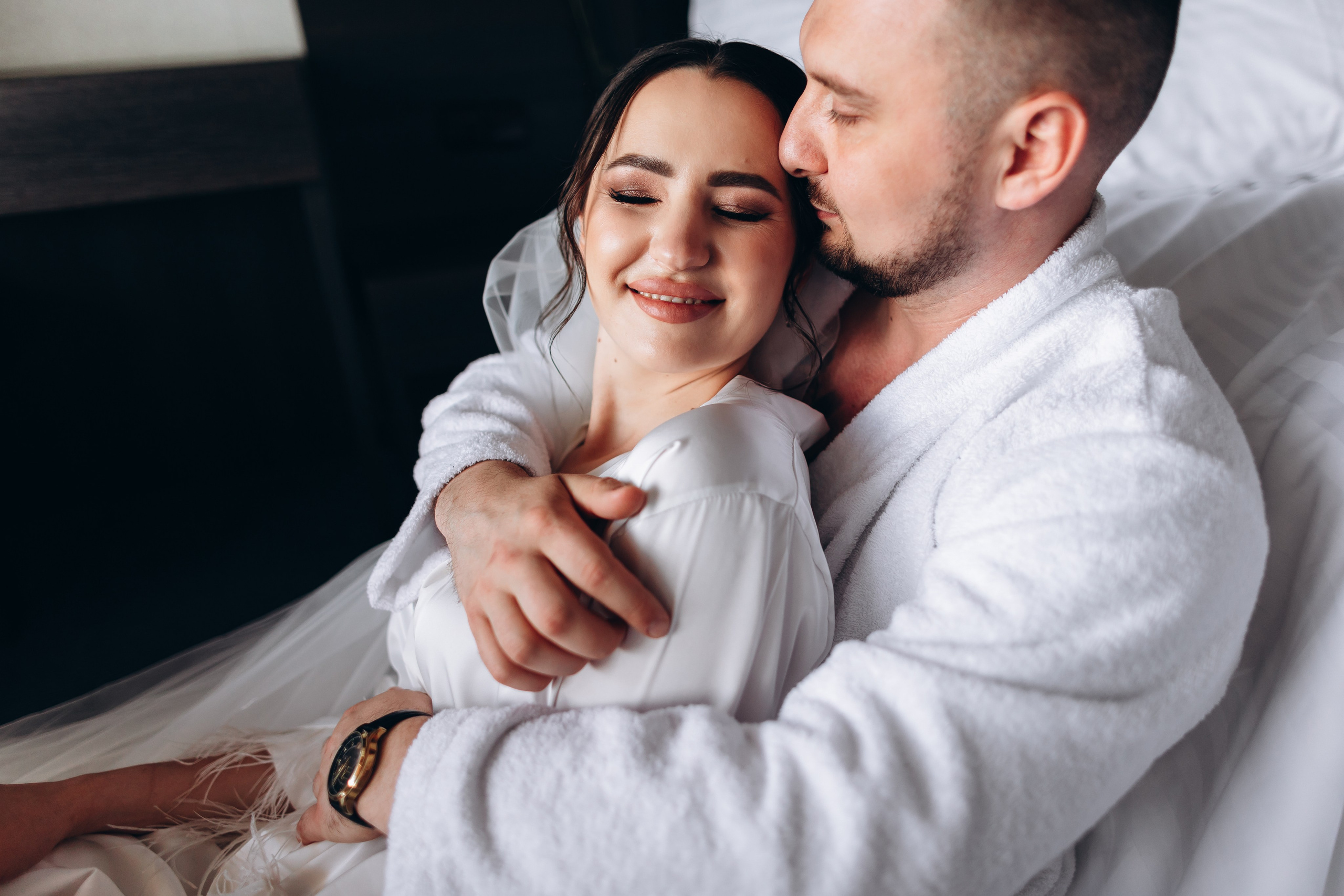 White Wedding. Wedding and Family Photograph