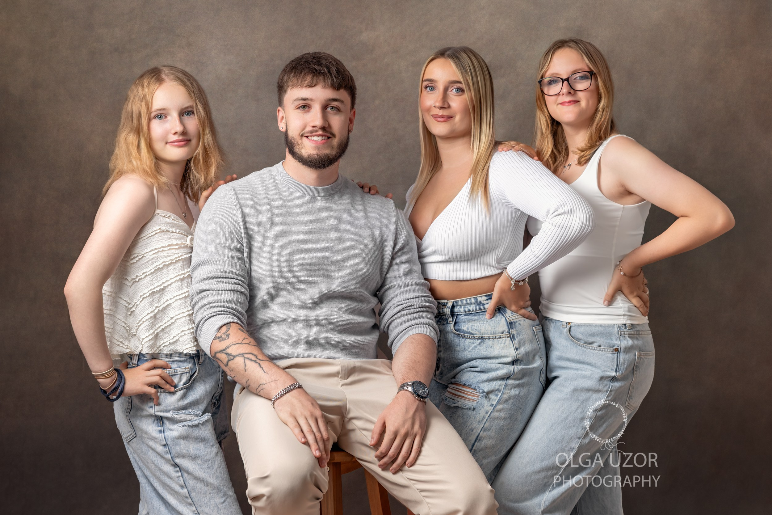 Family photoshoot Hertfordshire, Stevenage. Stevenage, Hertfordshire family, maternity and newborn photographer