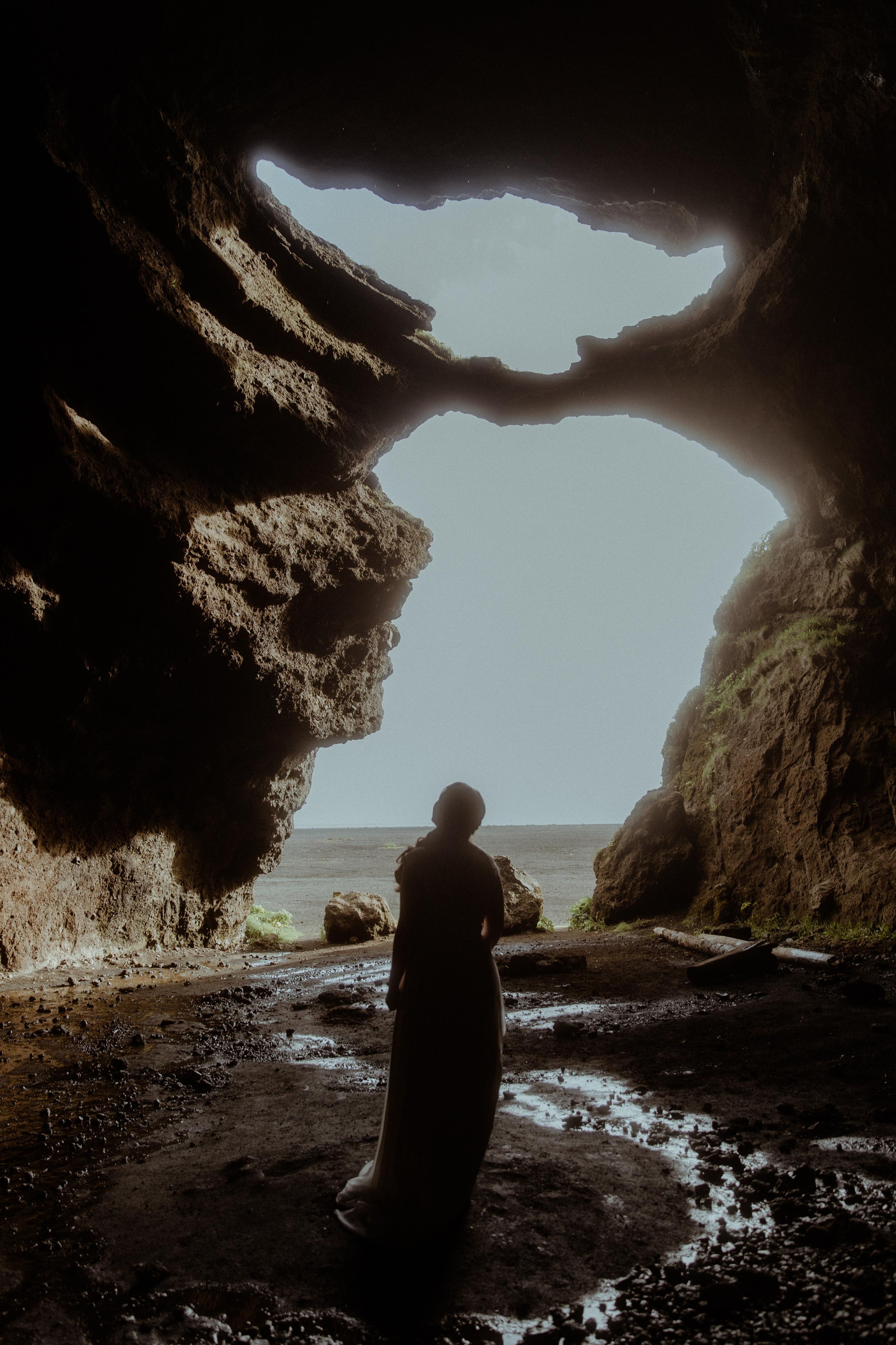 Private Black Sand Beach Elopement. Iceland elopement photographer & videographer