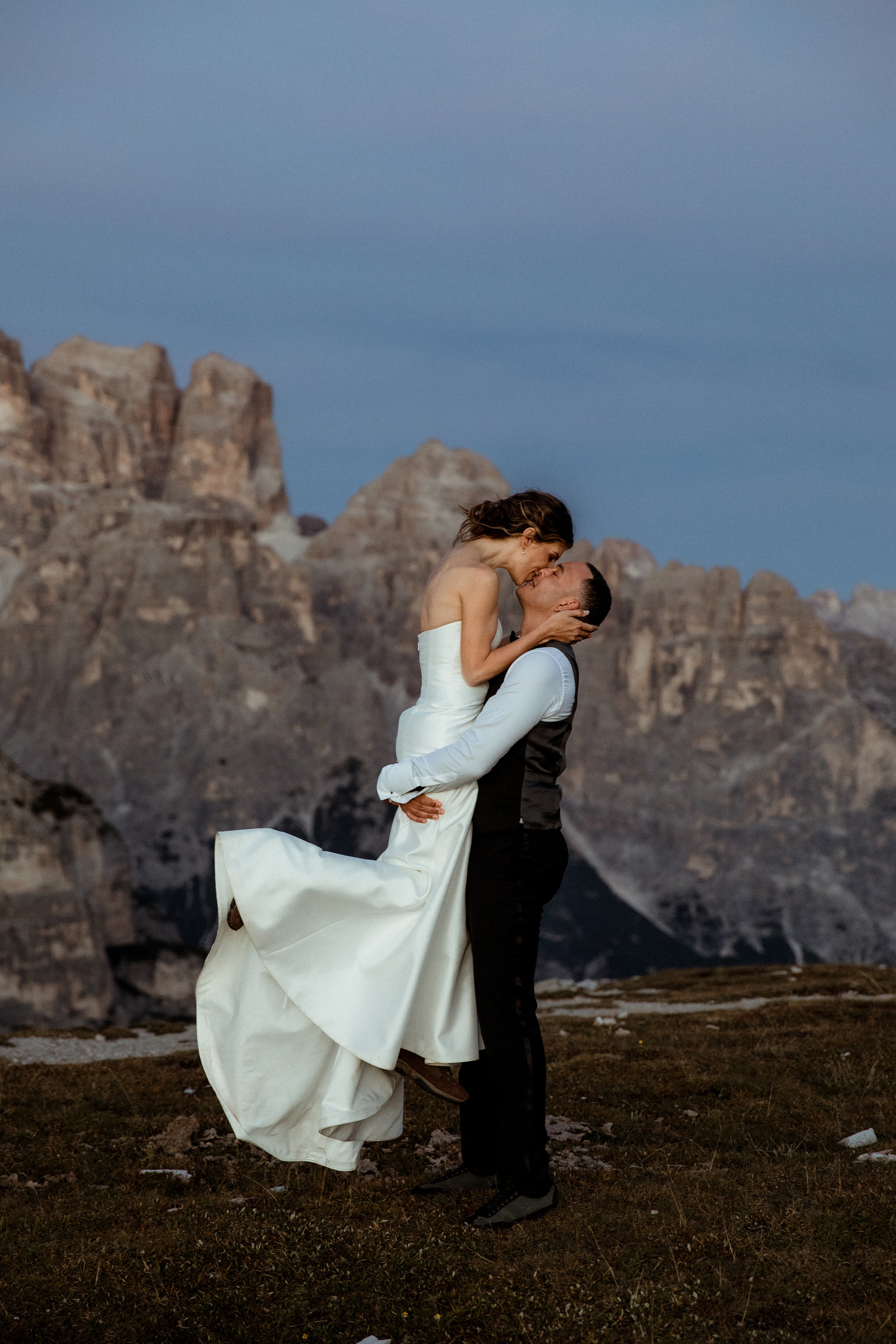 Sunrise Dolomites Elopement. Iceland elopement photographer & videographer