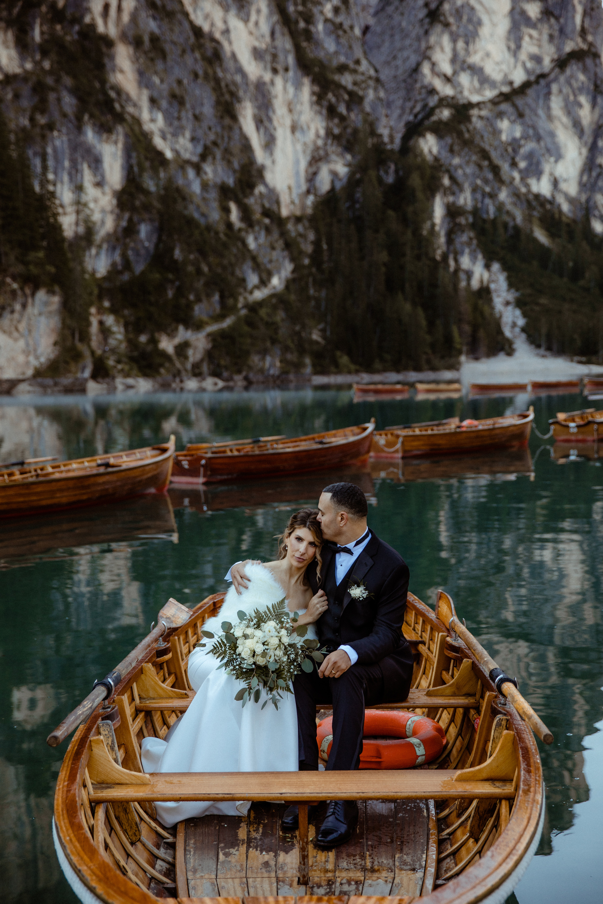 Lago di Braies elopement
