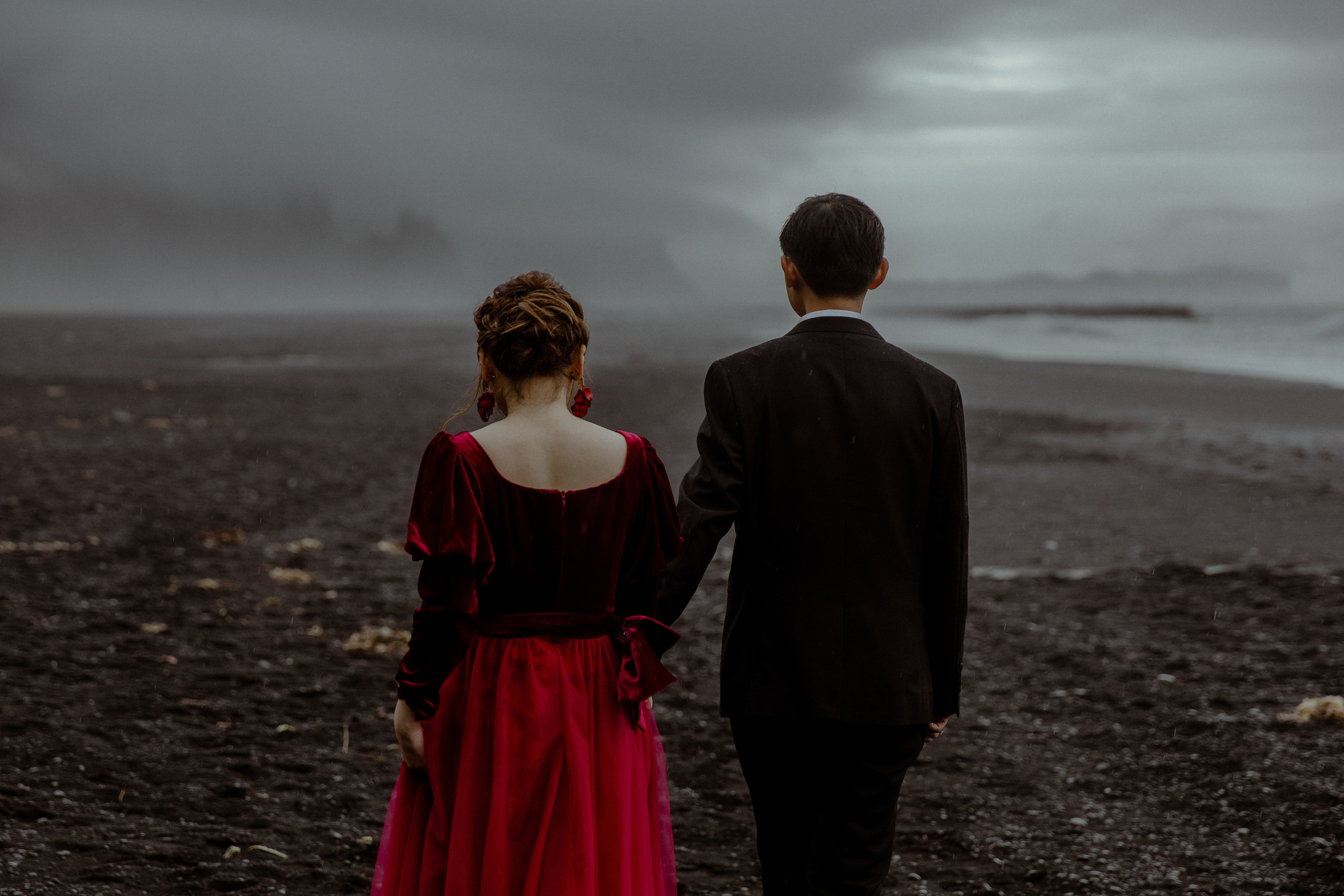 Adventure Ice Cave Elopement in Iceland. Iceland elopement photographer & videographer