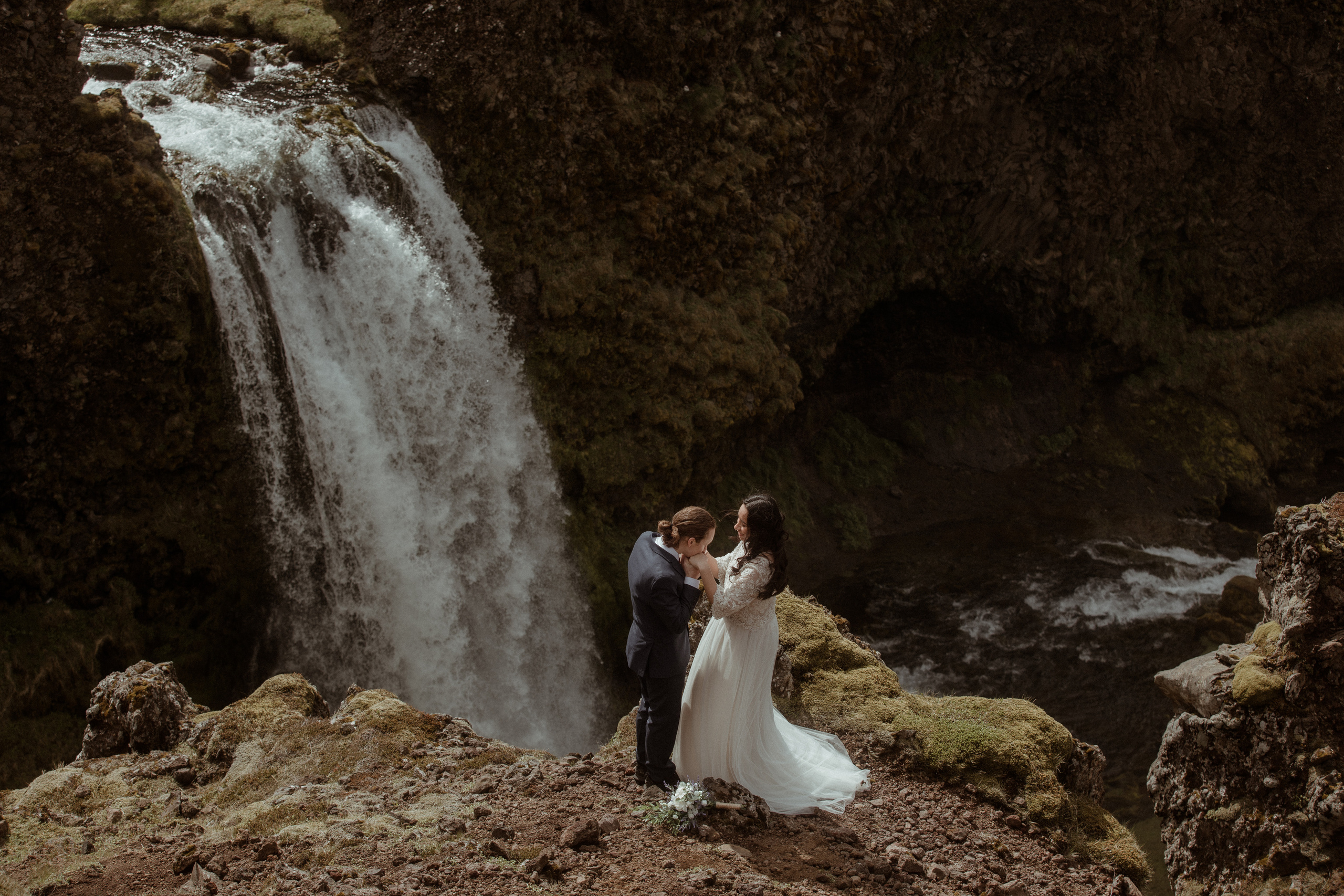 Hiking Iceland Elopement. Iceland elopement photographer & videographer