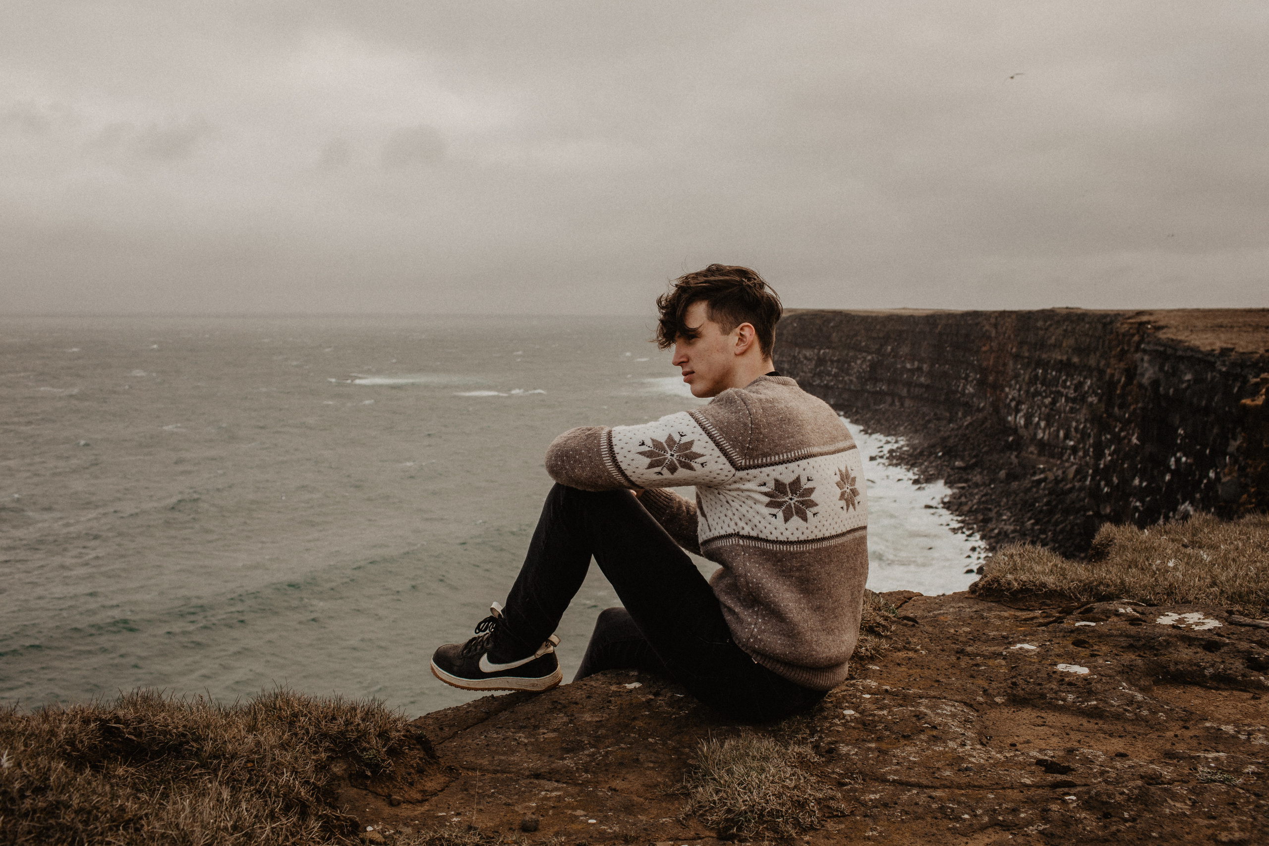 Couple photoshoot in front of volcano eruption in Iceland. Iceland elopement photo and video | Nikolaichik Photo