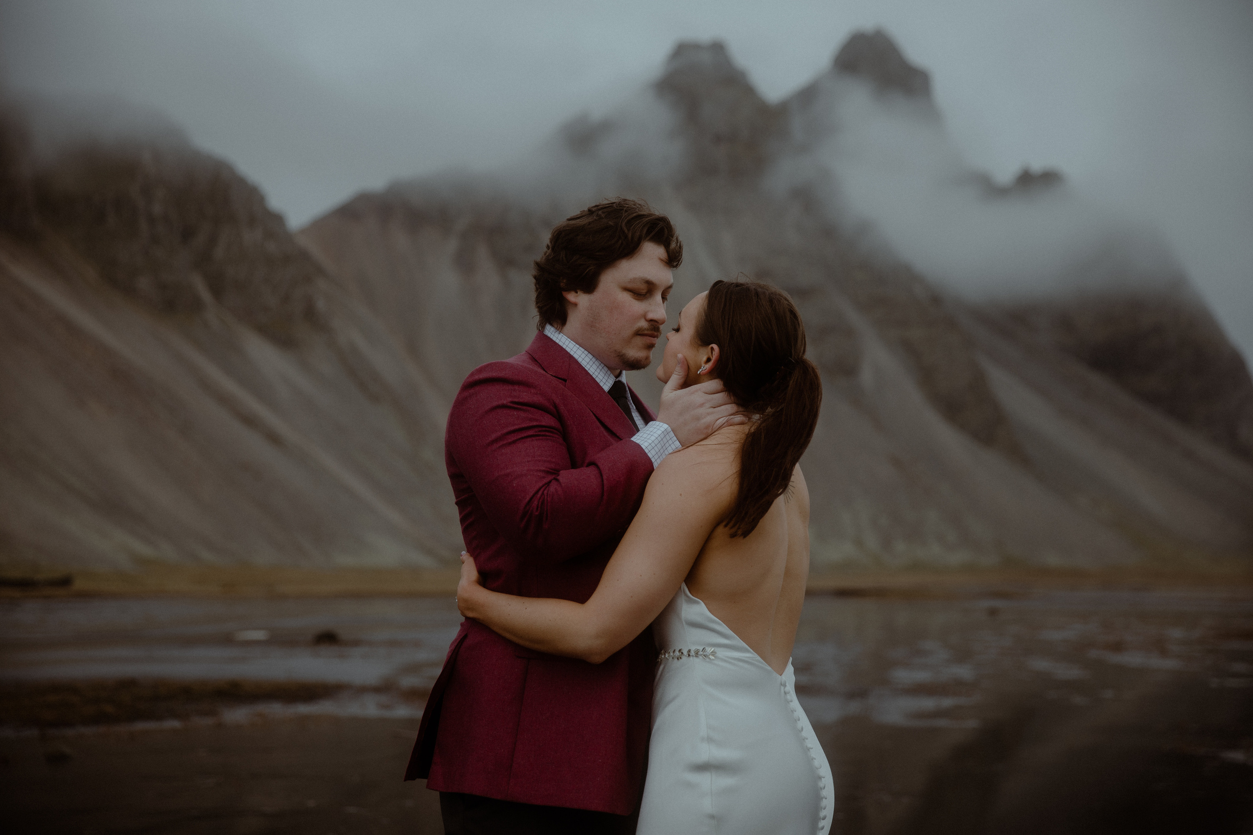Secret hiking Elopement in Iceland. Iceland elopement photo and video | Nikolaichik Photo