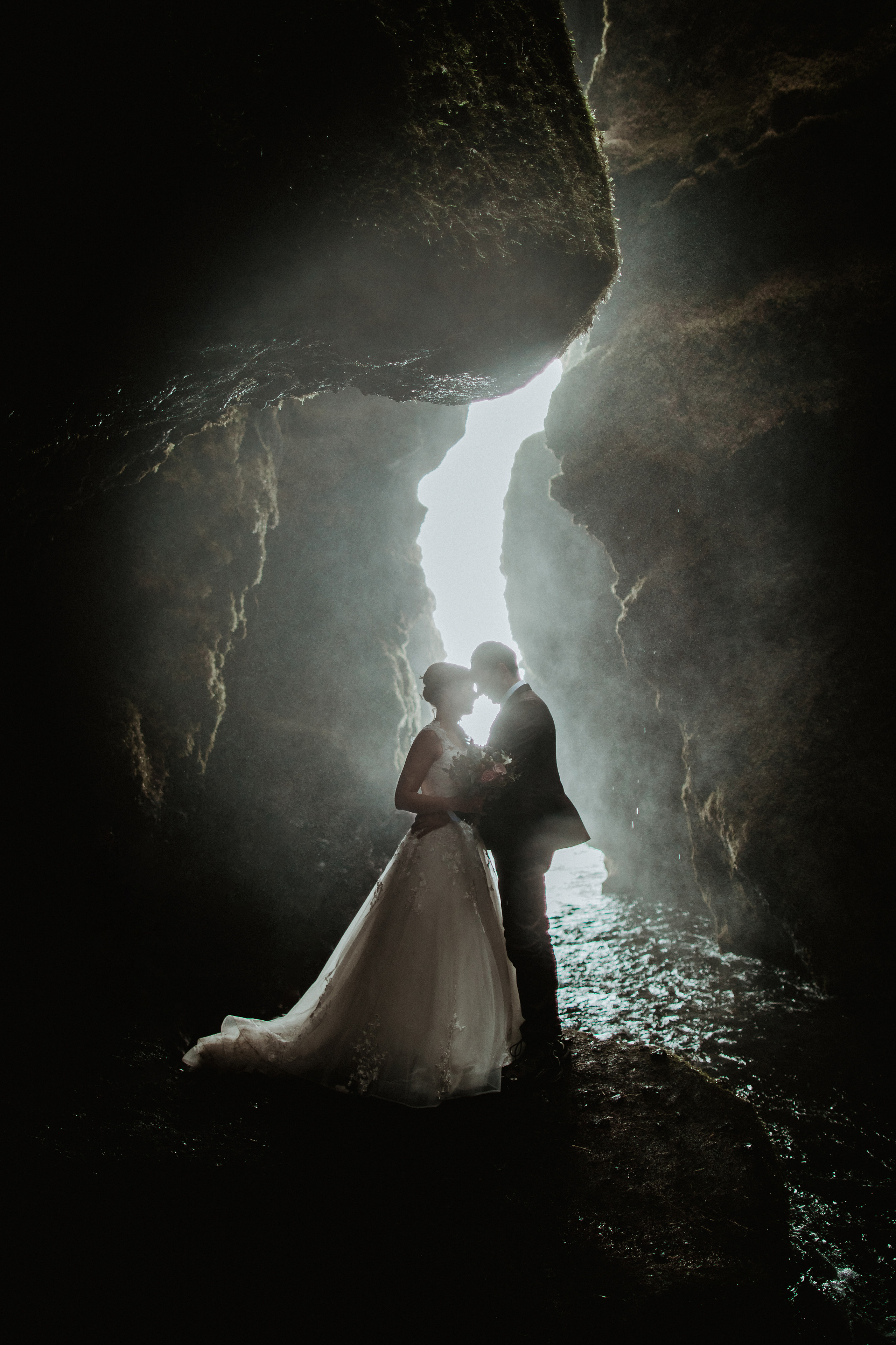 Winter Wedding in Iceland. Iceland elopement photo and video | Nikolaichik Photo