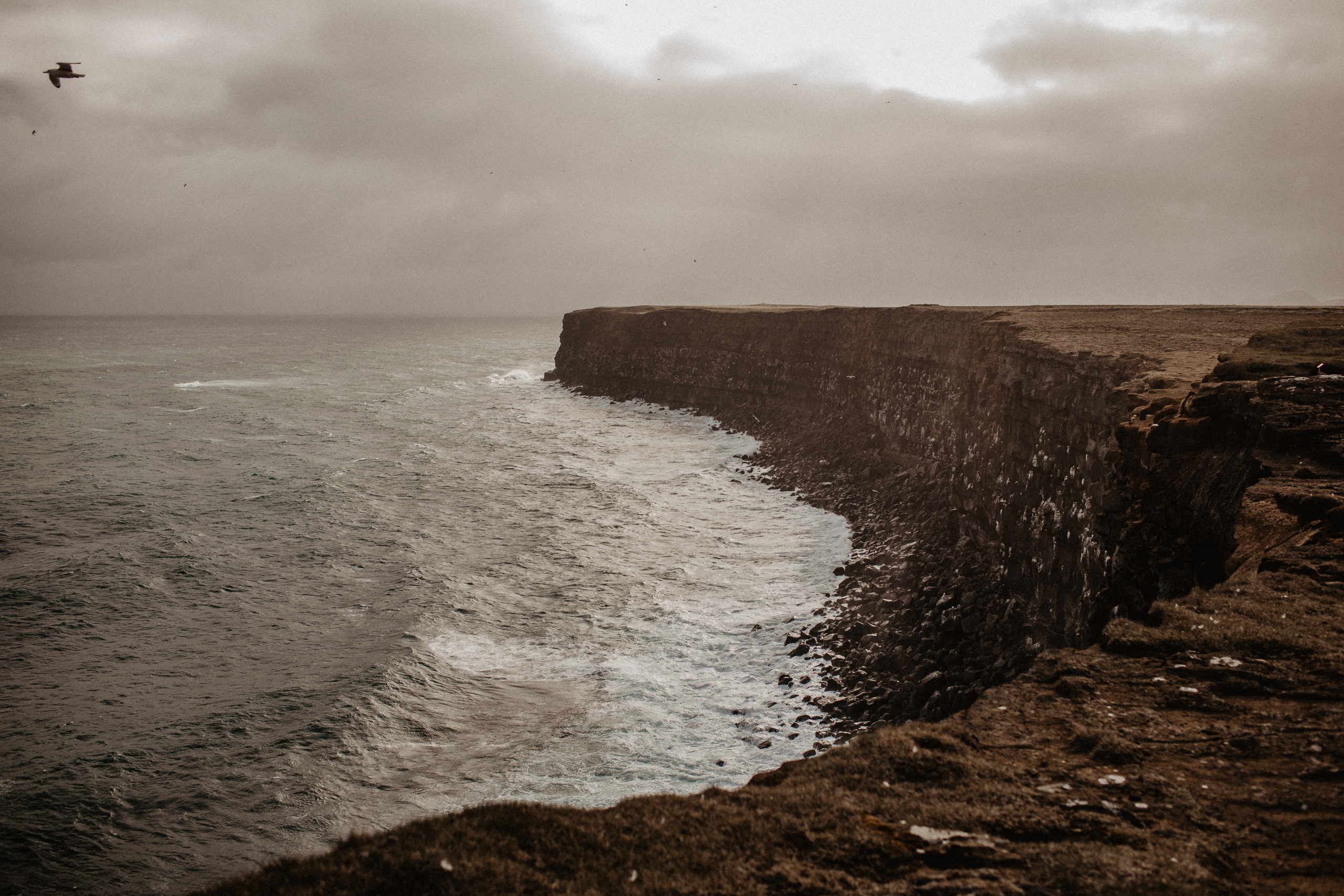 Couple photoshoot in front of volcano eruption in Iceland. Iceland elopement photo and video | Nikolaichik Photo