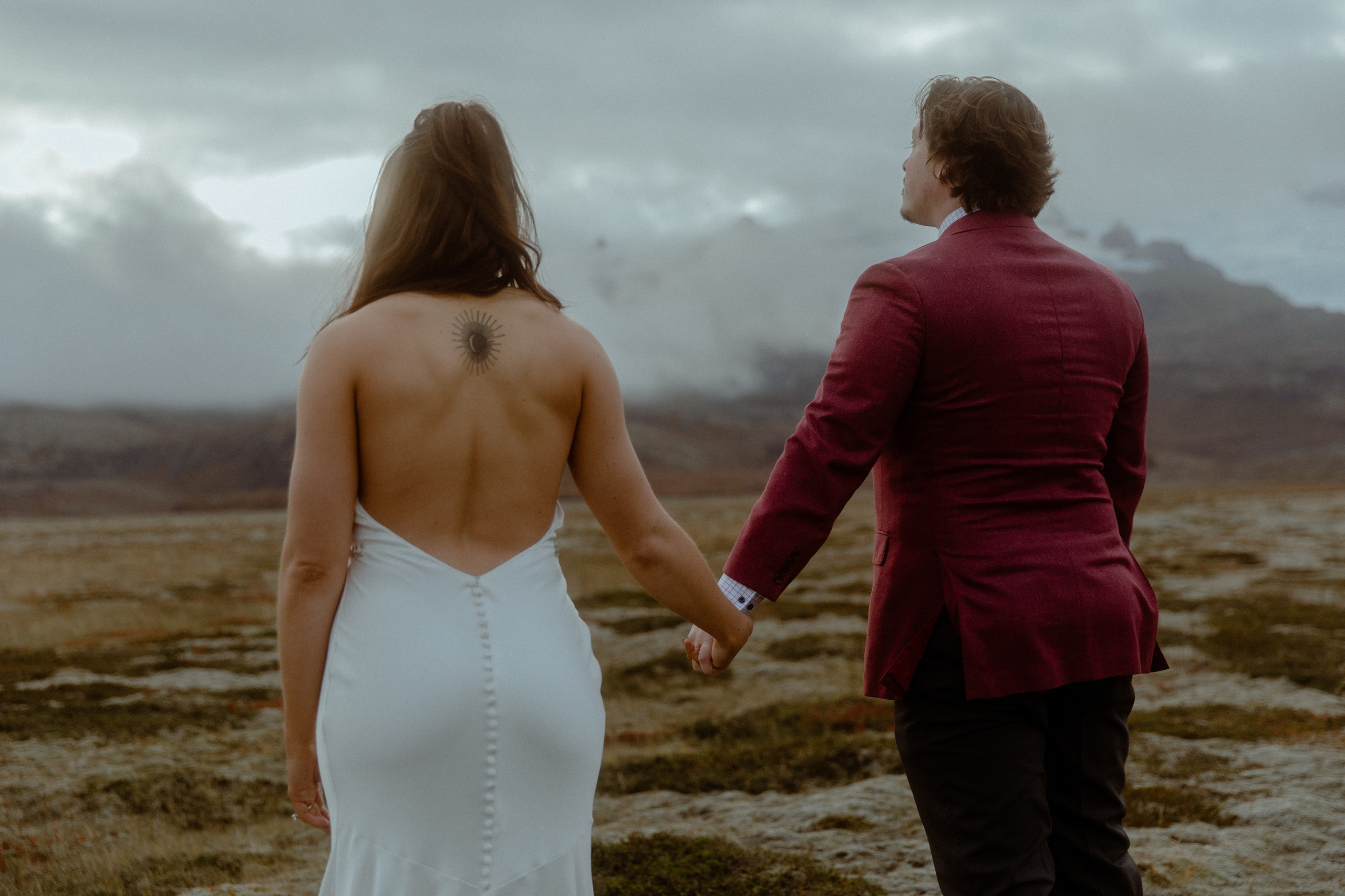 Secret hiking Elopement in Iceland. Iceland elopement photo and video | Nikolaichik Photo