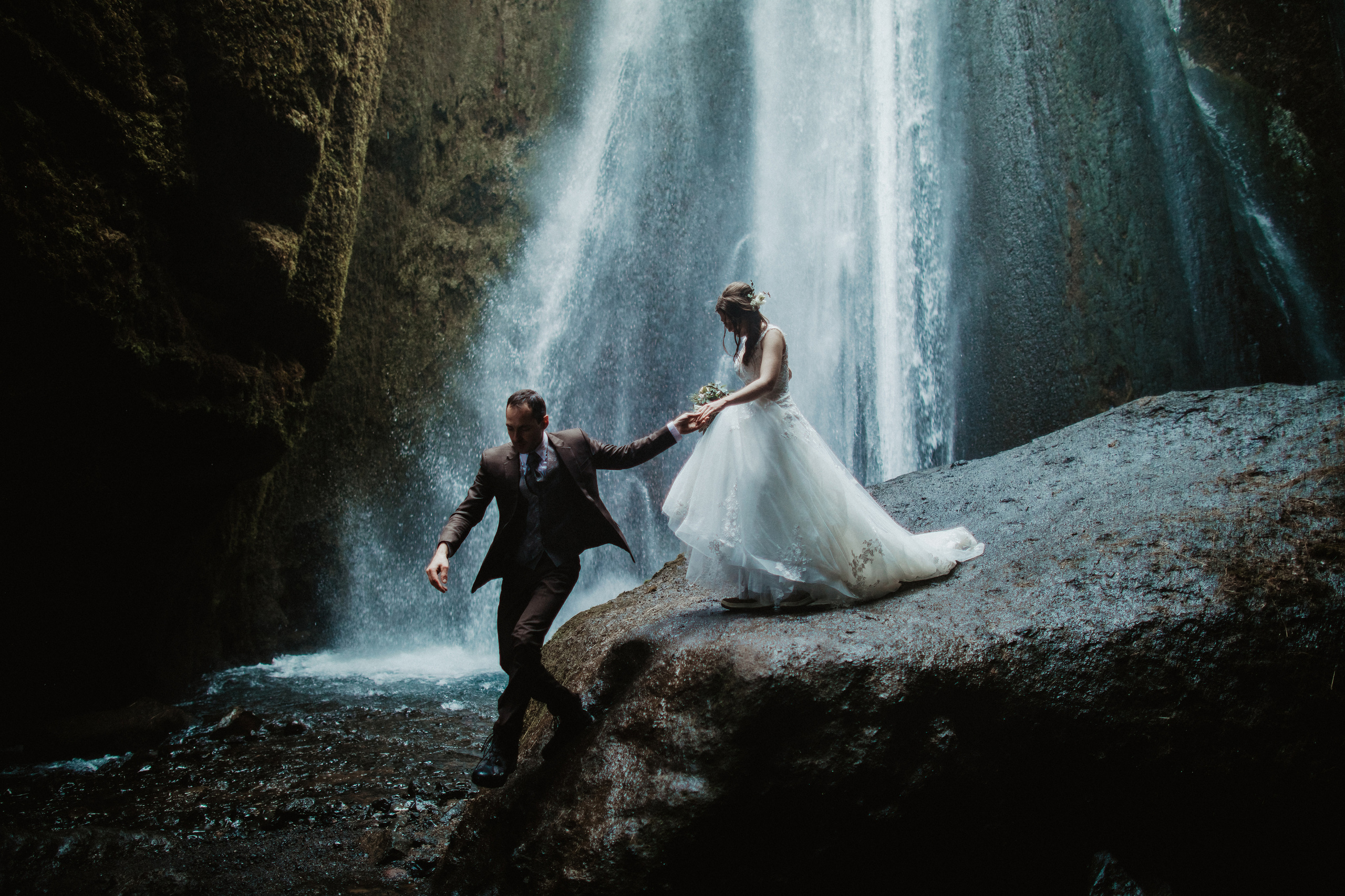 Winter Wedding in Iceland. Iceland elopement photo and video | Nikolaichik Photo