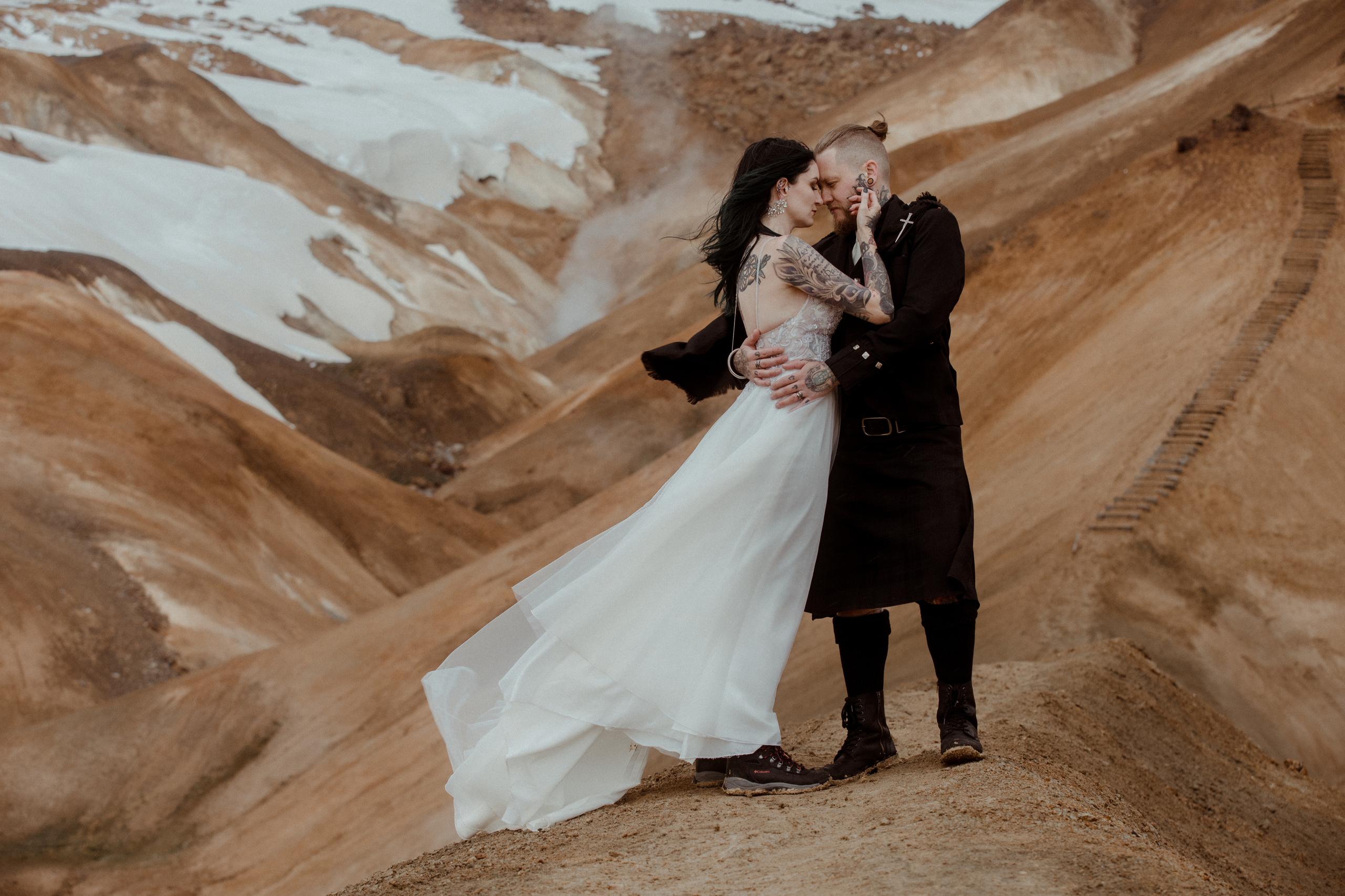 Wedding in Iceland’s Highlands. Iceland elopement photographer & videographer