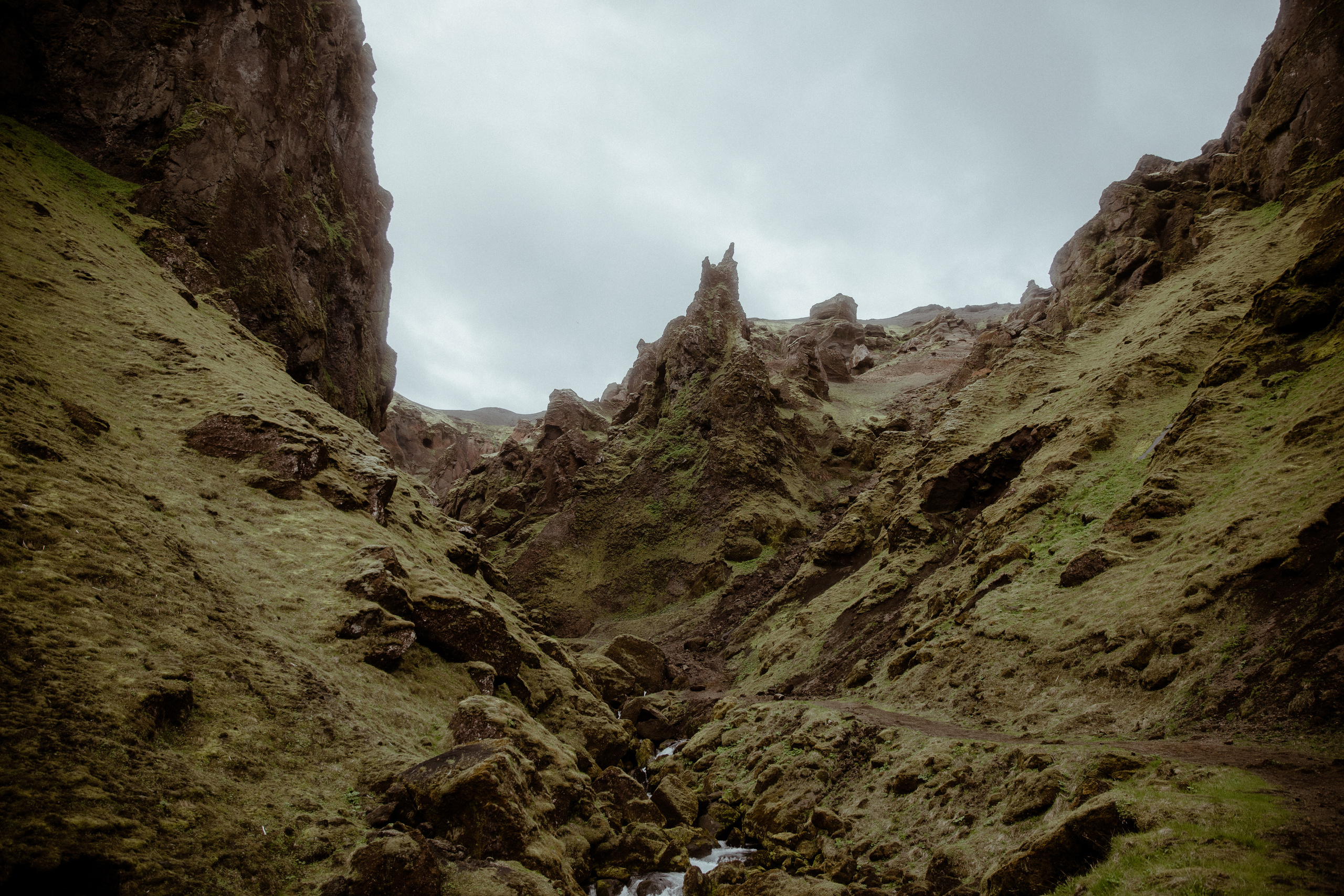 Charming South Iceland Elopement. Iceland elopement photo and video | Nikolaichik Photo