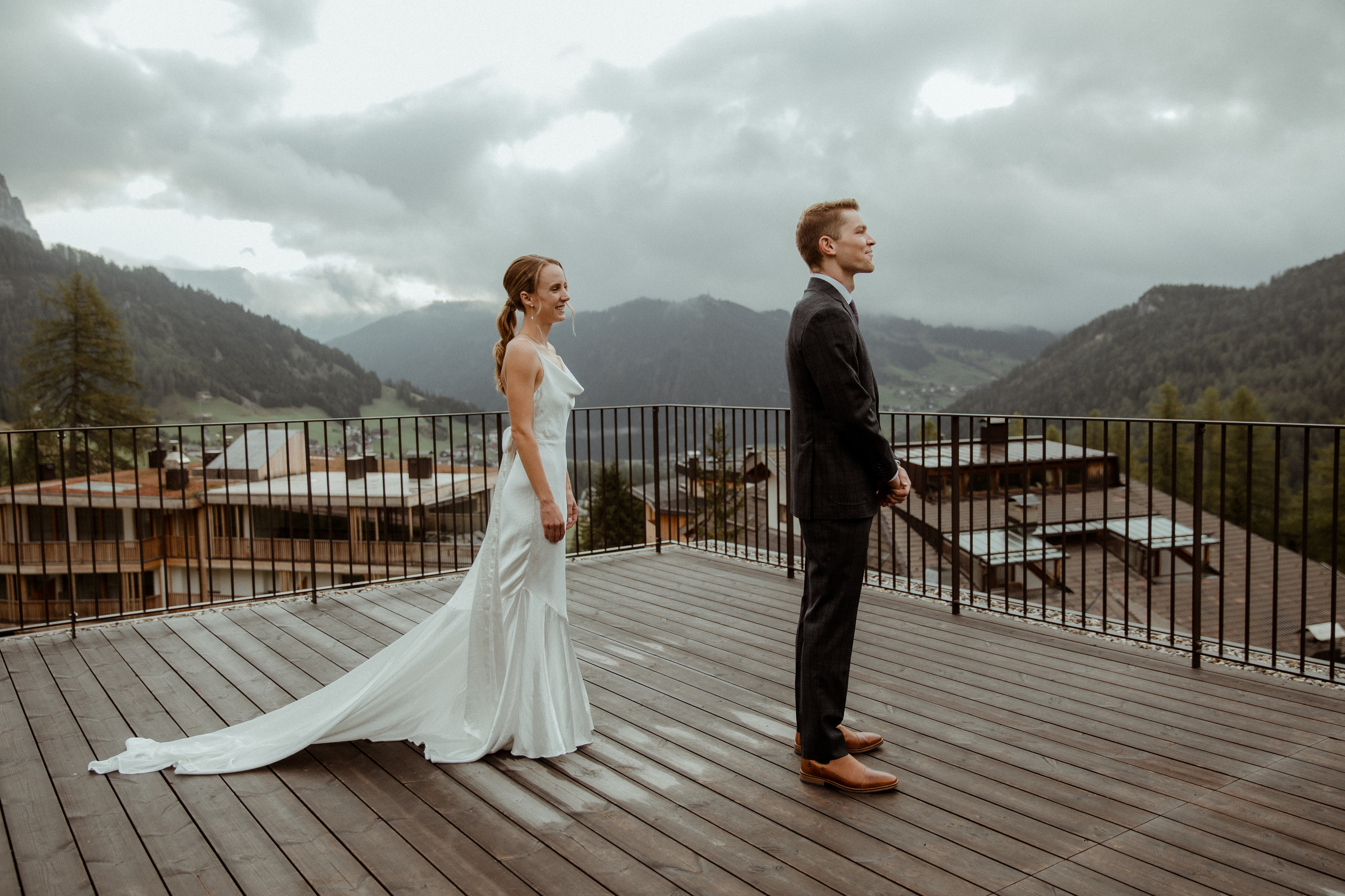 Intimate Wedding in the Dolomites. Iceland elopement photo and video | Nikolaichik Photo