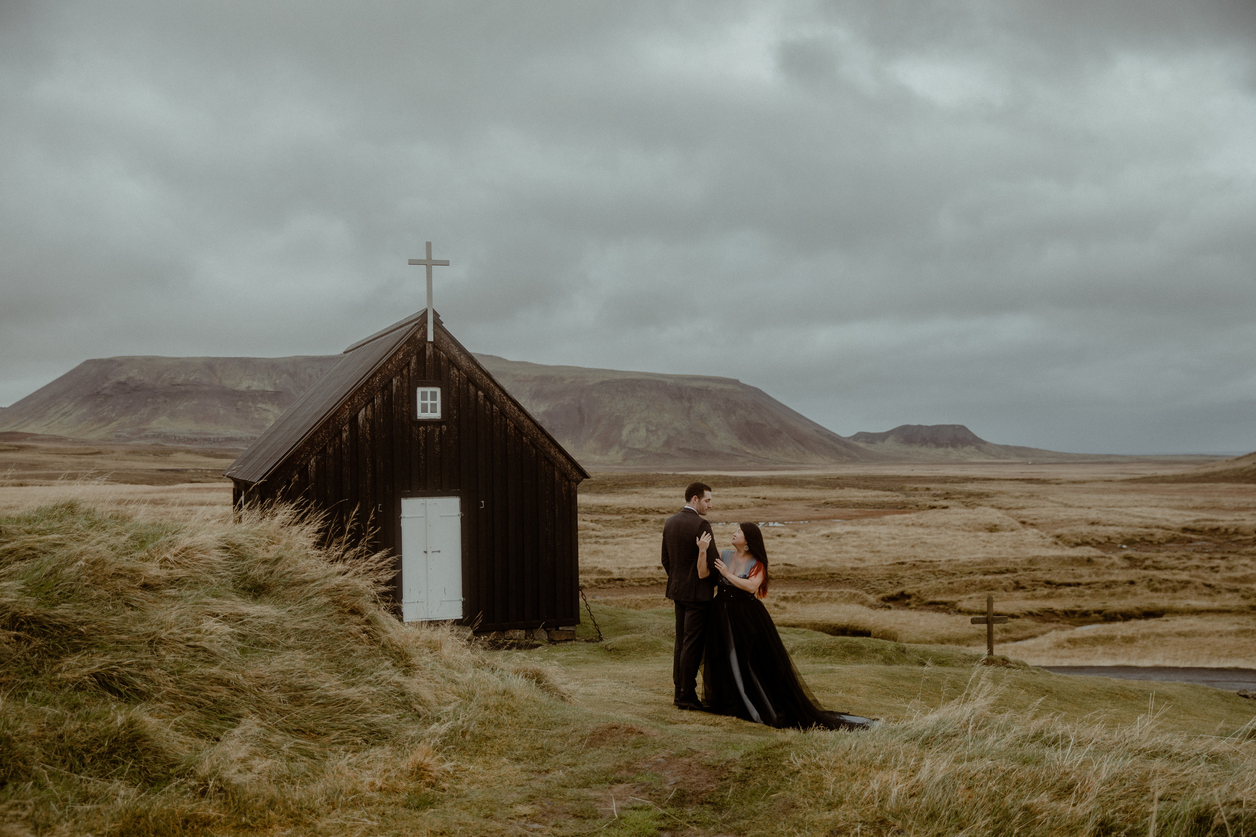 Anniversary photoshoot in Iceland. Iceland elopement photo and video | Nikolaichik Photo