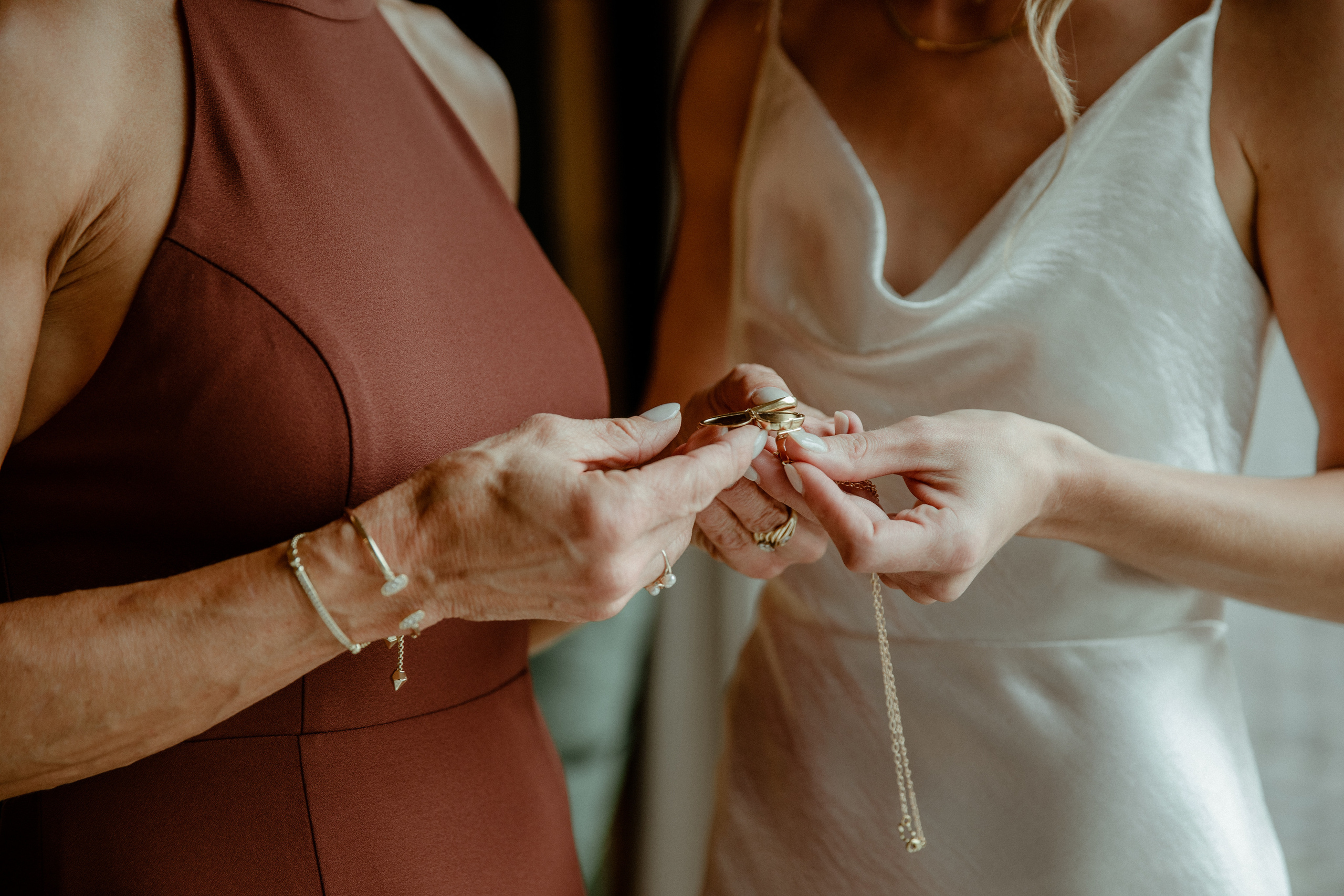 Intimate Wedding in the Dolomites. Iceland elopement photo and video | Nikolaichik Photo
