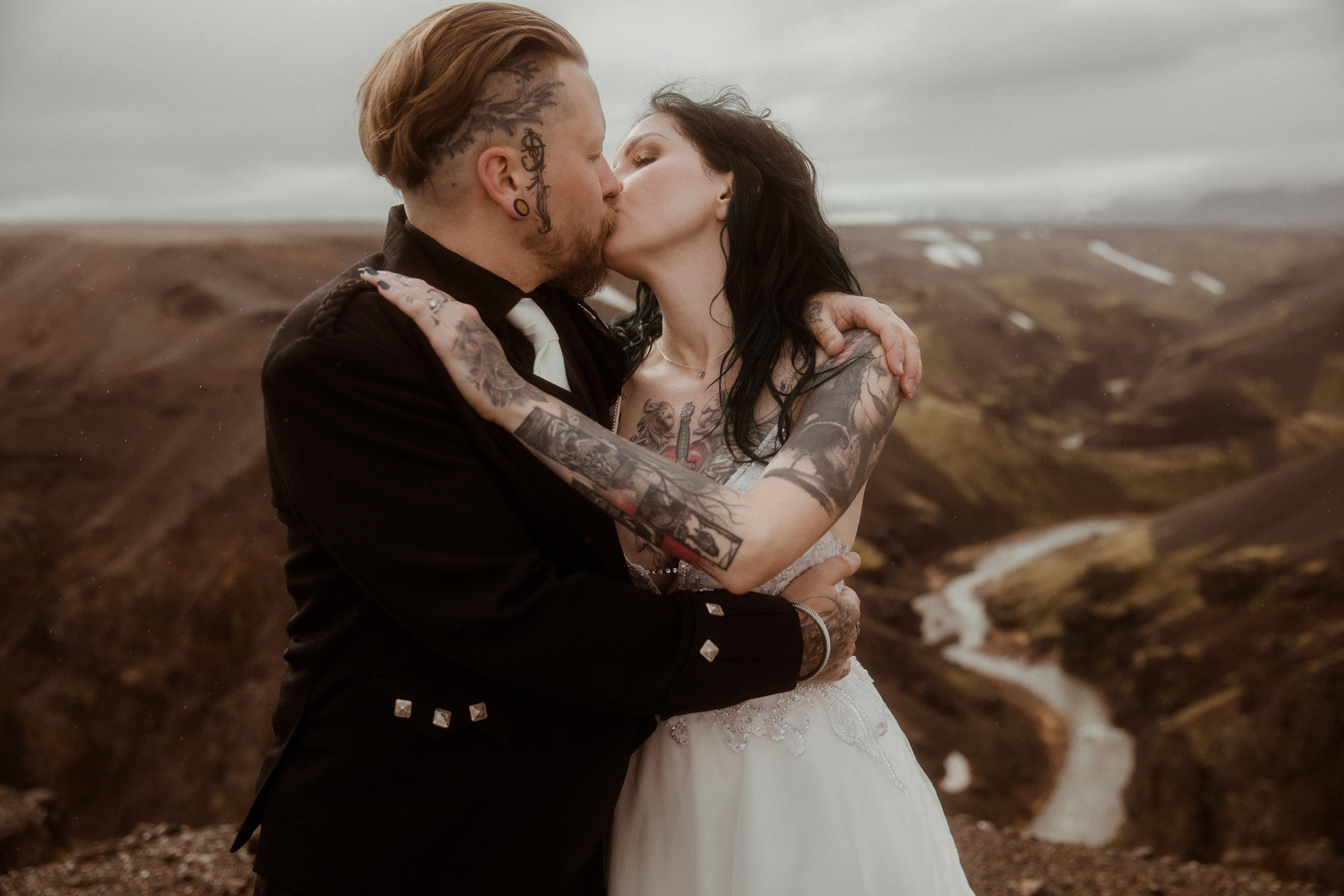 Wedding in Iceland’s Highlands. Iceland elopement photographer & videographer