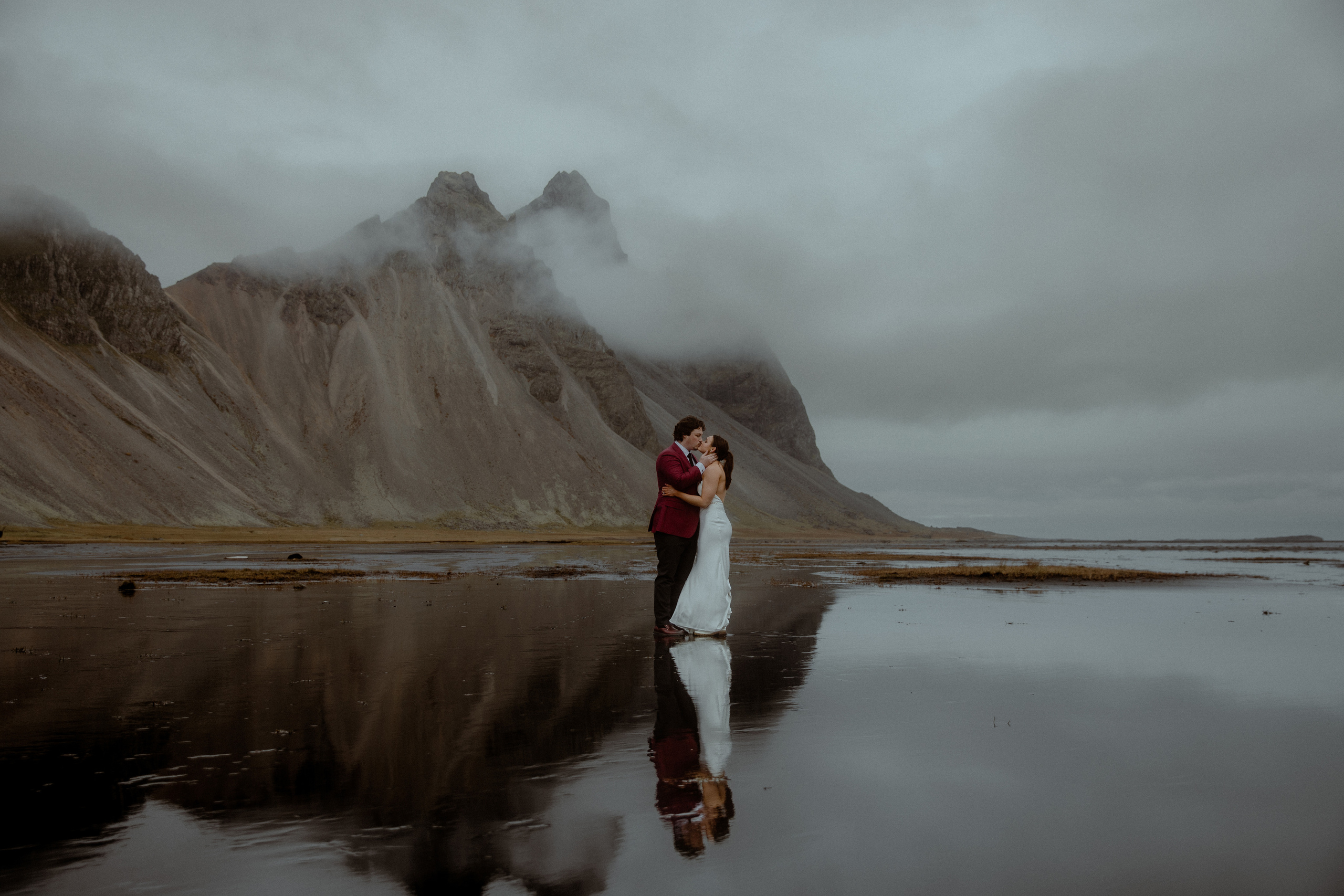 Secret hiking Elopement in Iceland. Iceland elopement photo and video | Nikolaichik Photo