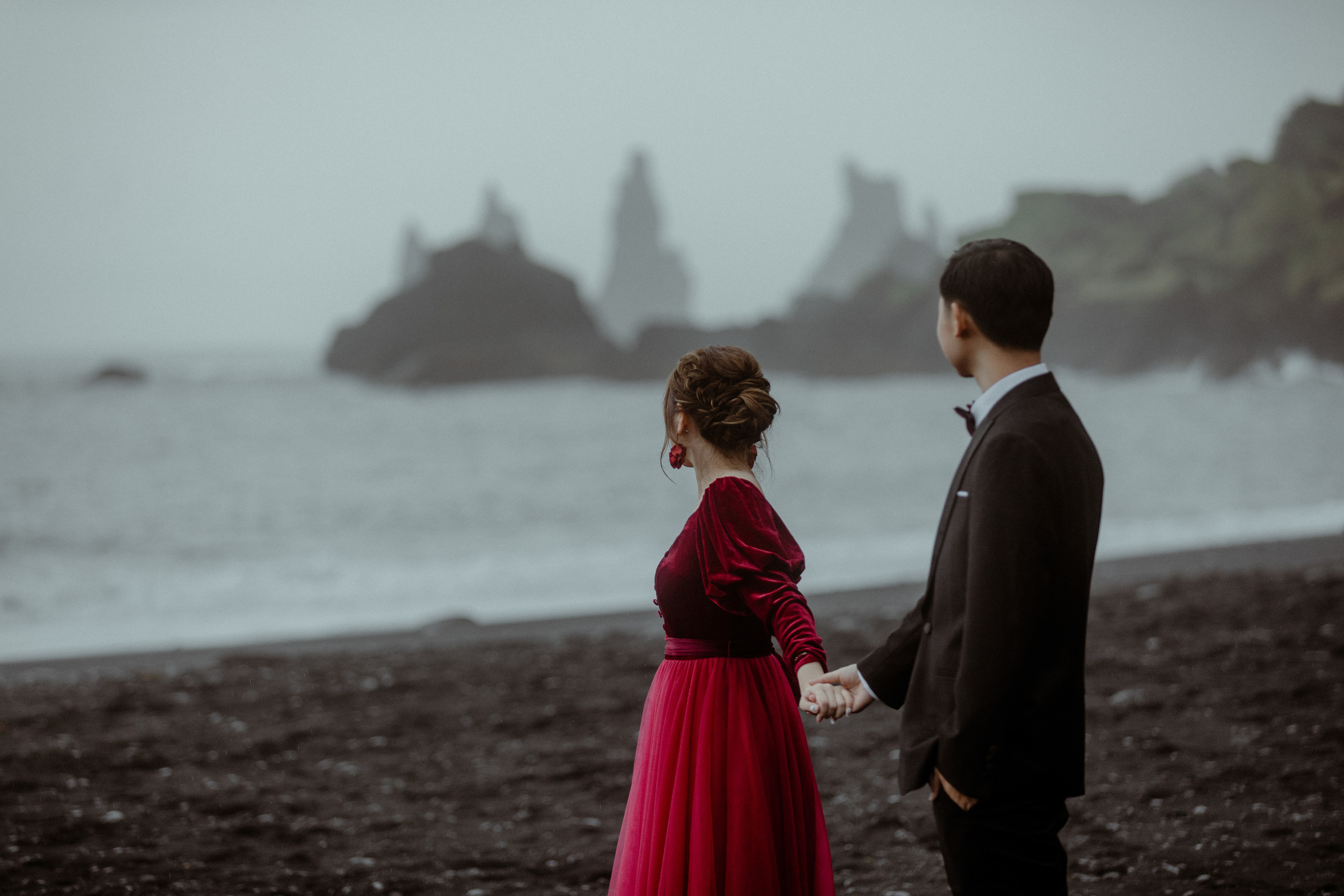 Adventure Ice Cave Elopement in Iceland. Iceland elopement photographer & videographer