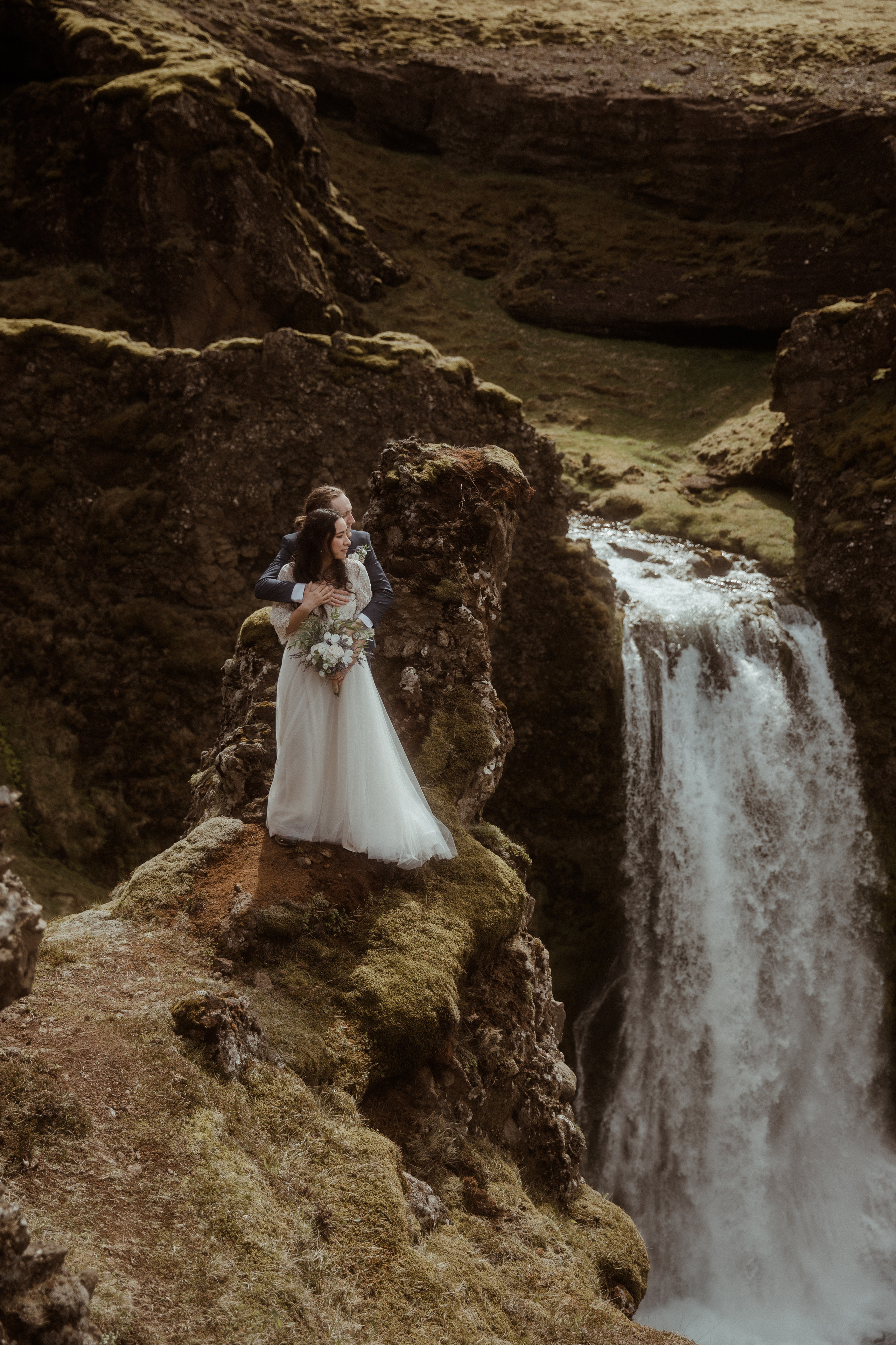 Hiking Iceland Elopement. Iceland elopement photographer & videographer