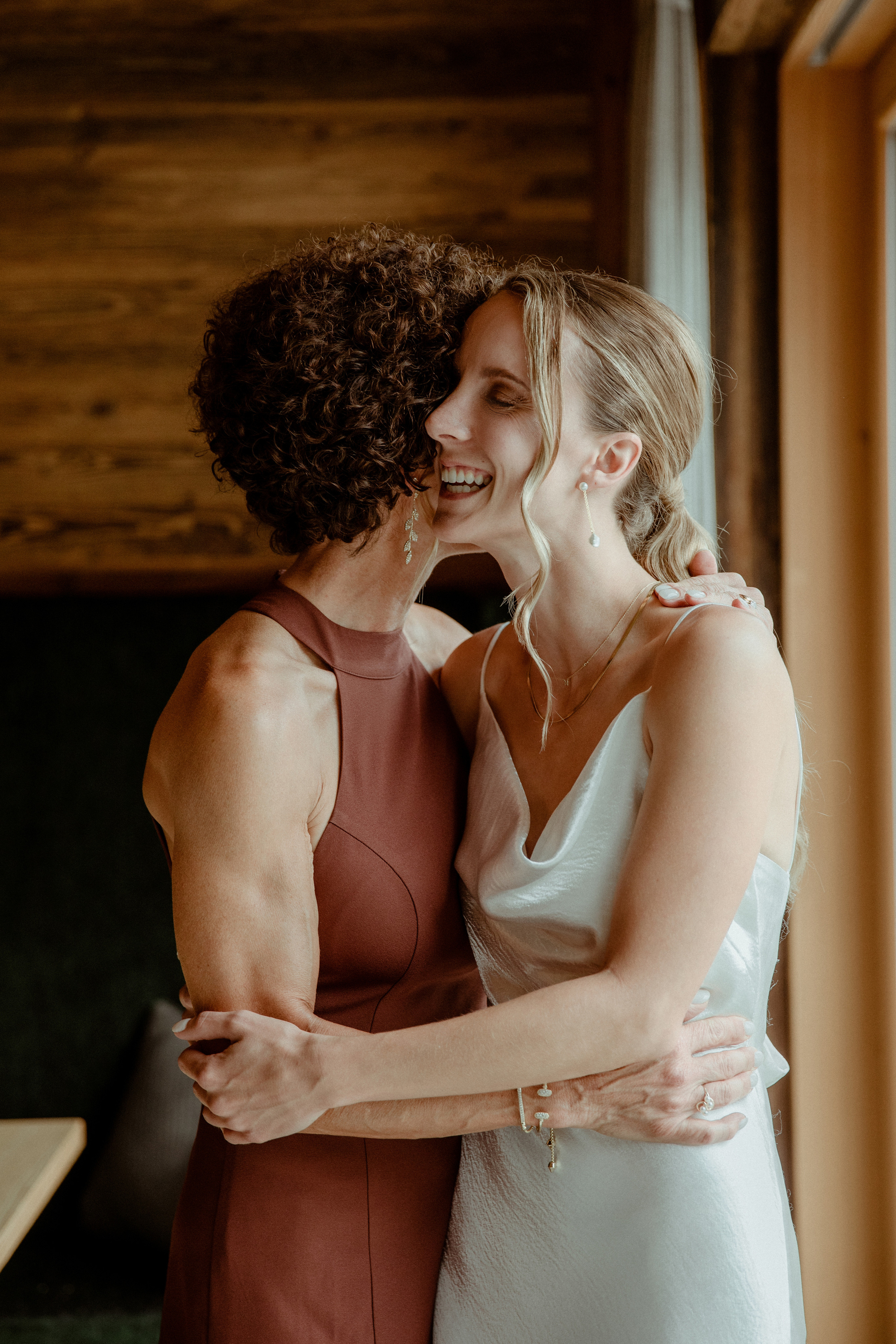Intimate Wedding in the Dolomites. Iceland elopement photo and video | Nikolaichik Photo