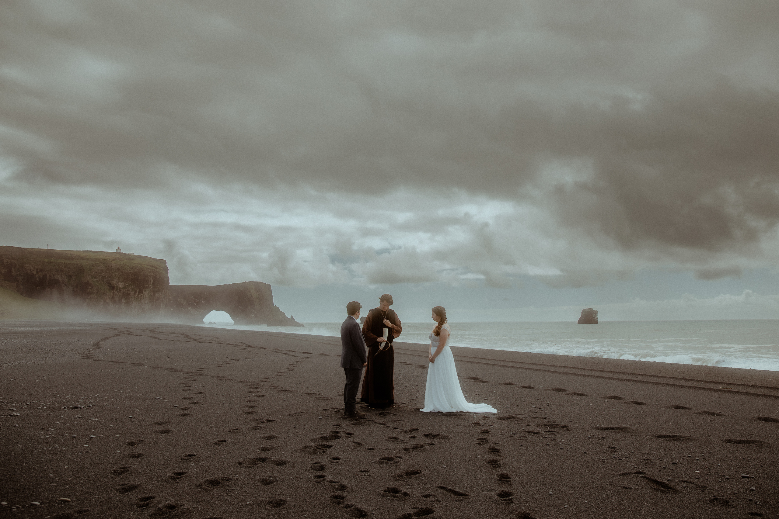Private Black Sand Beach Elopement. Iceland elopement photographer & videographer