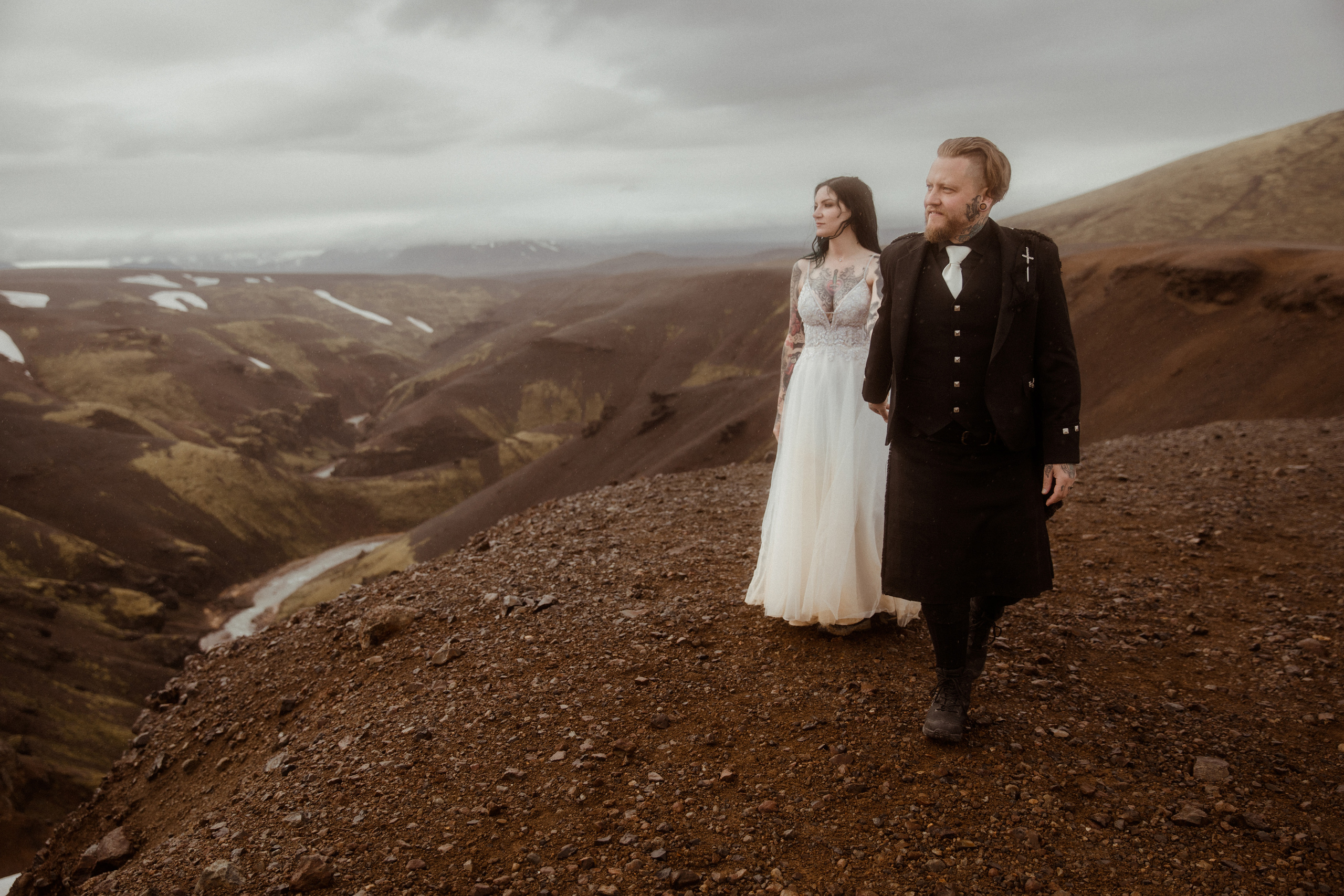 Wedding in Iceland’s Highlands. Iceland elopement photographer & videographer