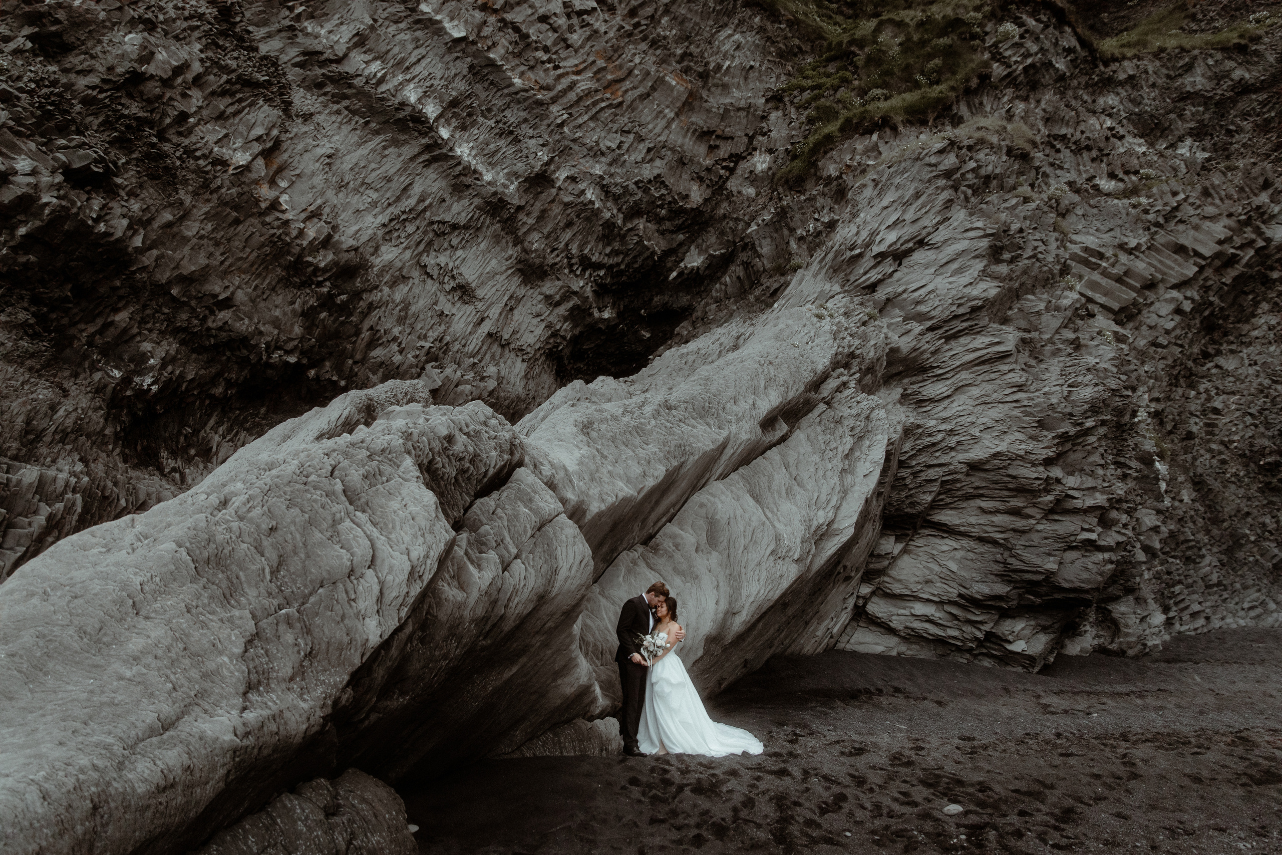 Charming South Iceland Elopement. Iceland elopement photo and video | Nikolaichik Photo
