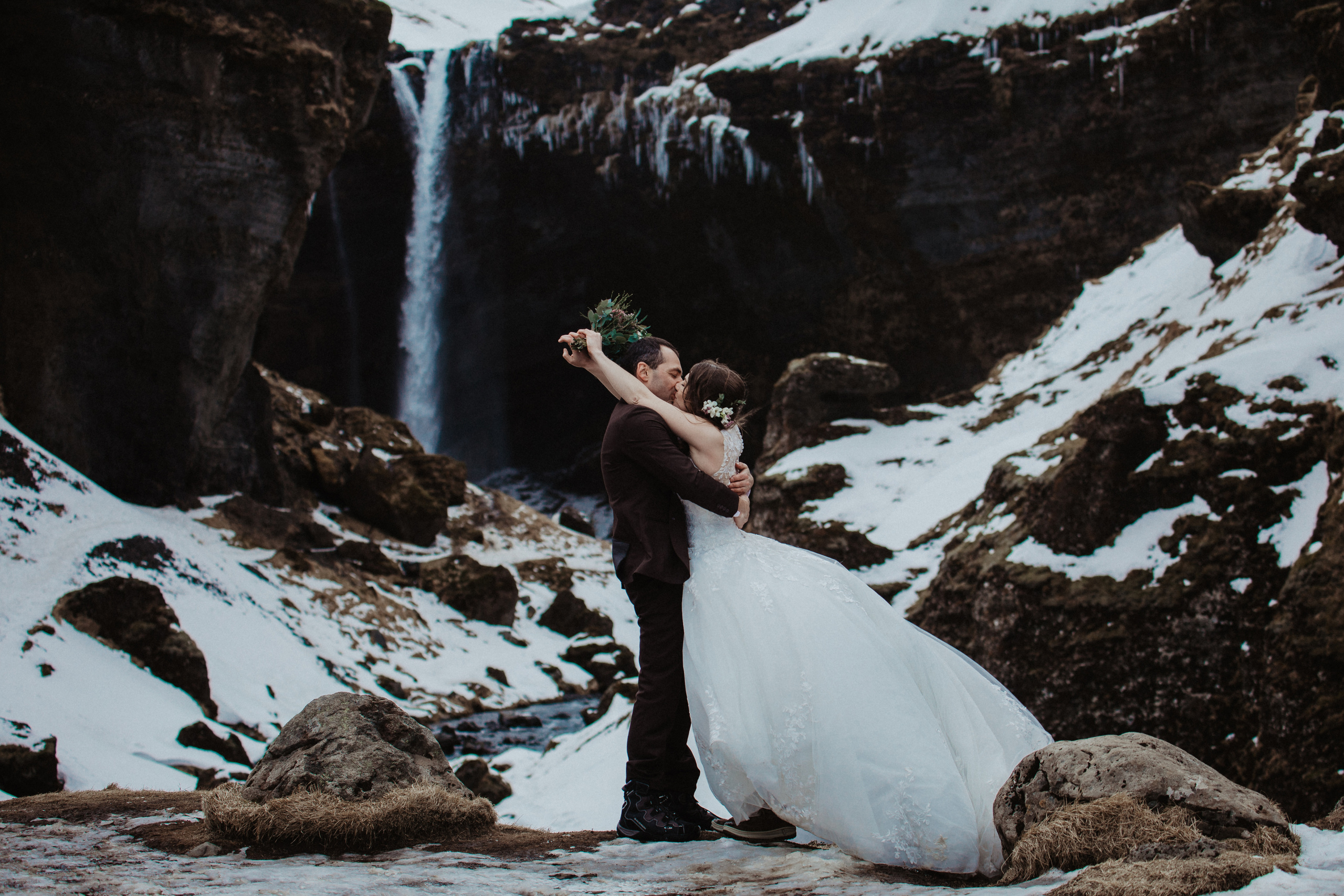 Winter Wedding in Iceland. Iceland elopement photo and video | Nikolaichik Photo