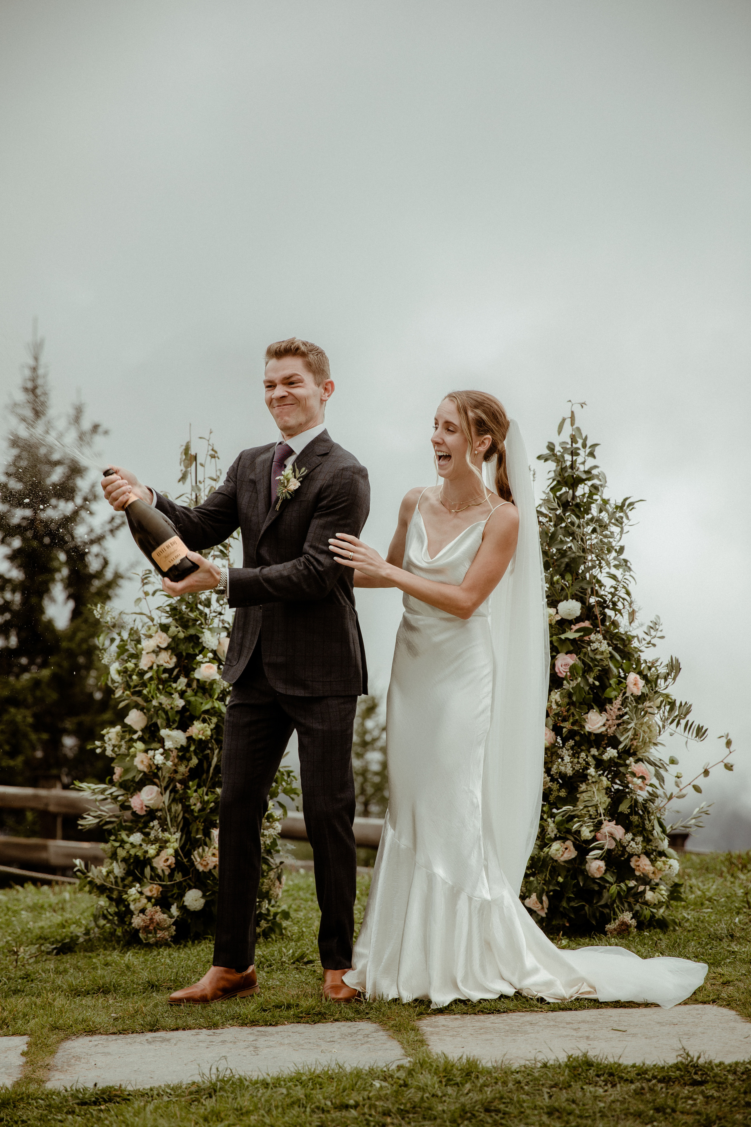 Intimate Wedding in the Dolomites. Iceland elopement photo and video | Nikolaichik Photo