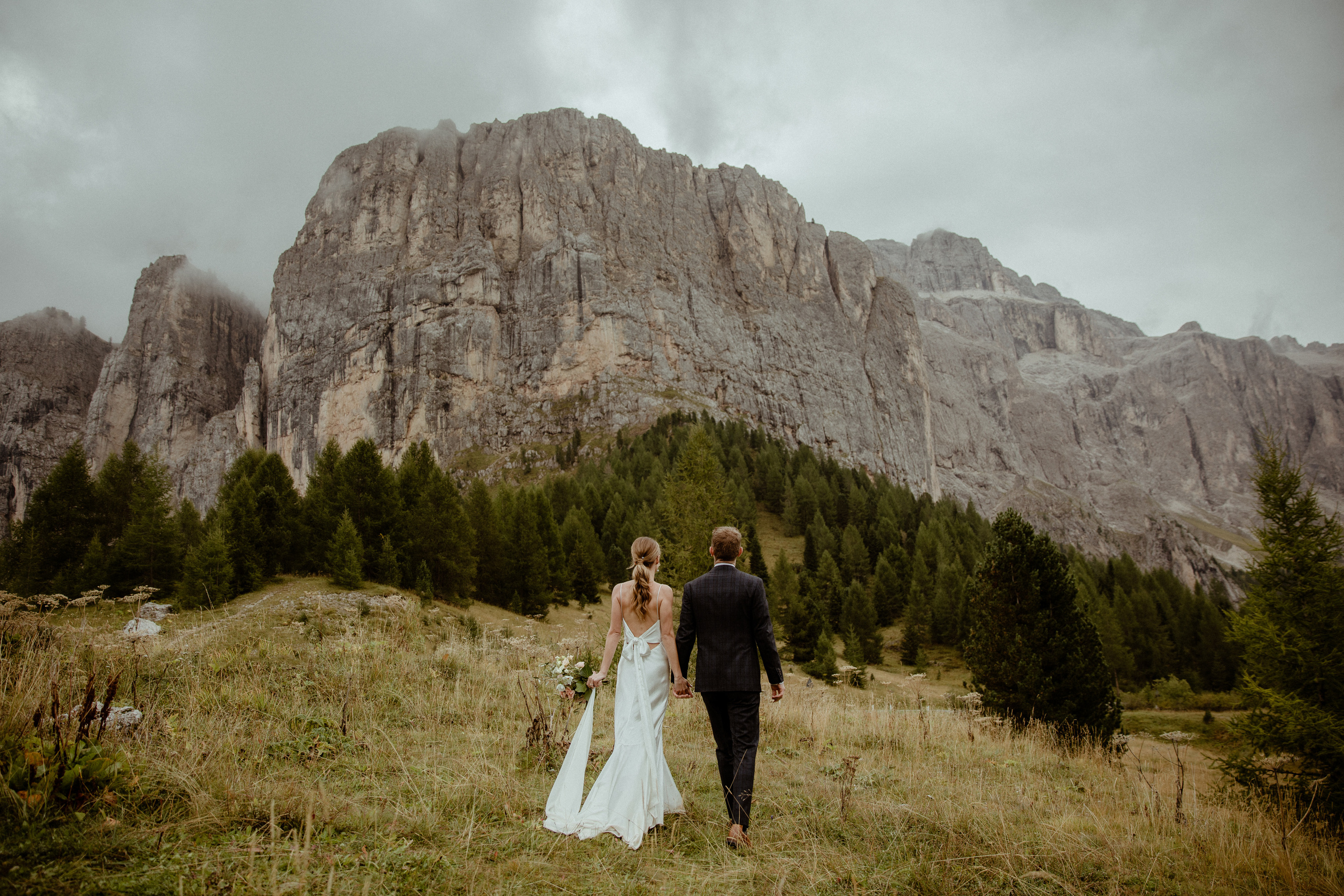 Dolomites elopement