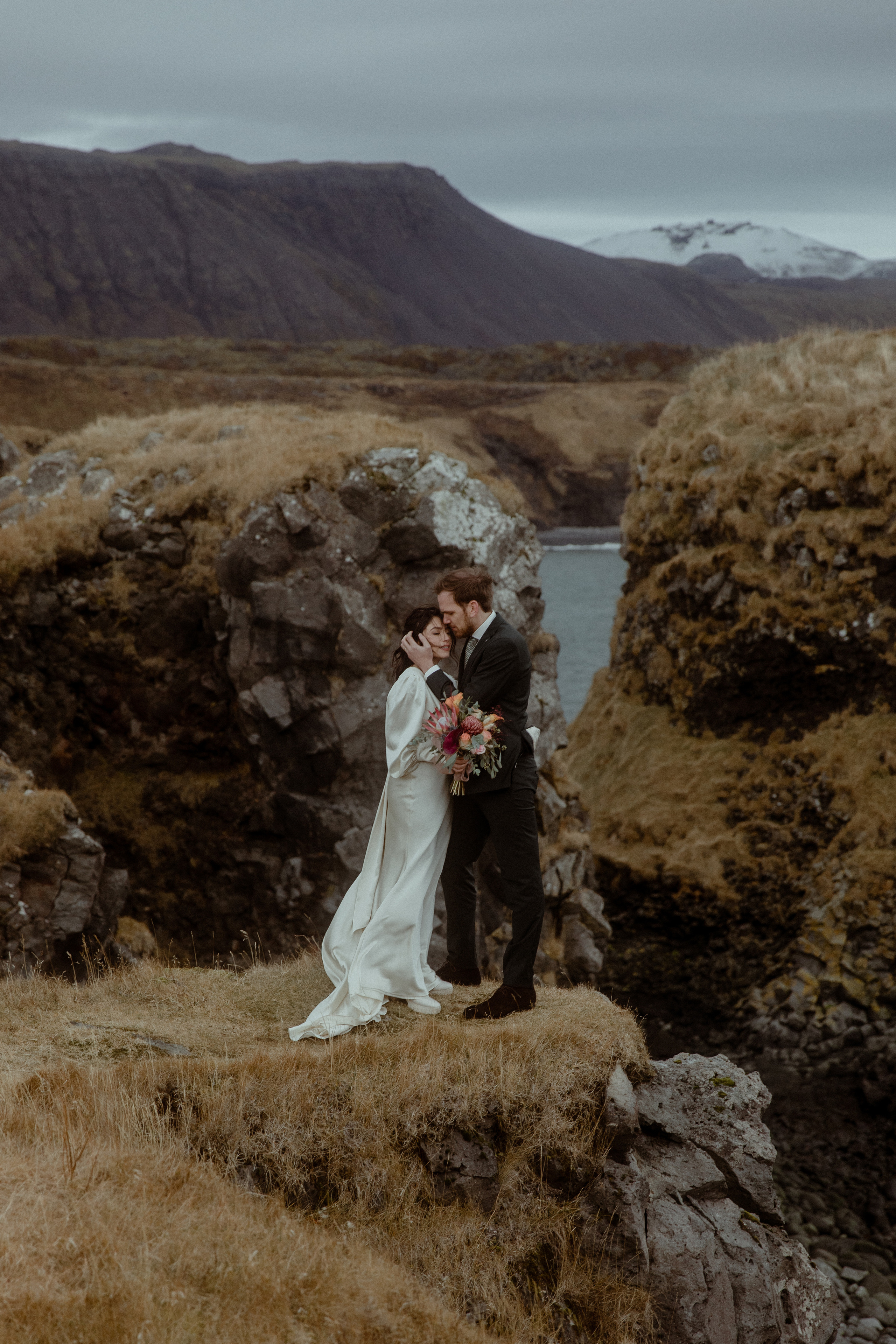 Elopement at Snaefellsnes Iceland | Wedding photos with Icelandic horses. Iceland elopement photo and video | Nikolaichik Photo
