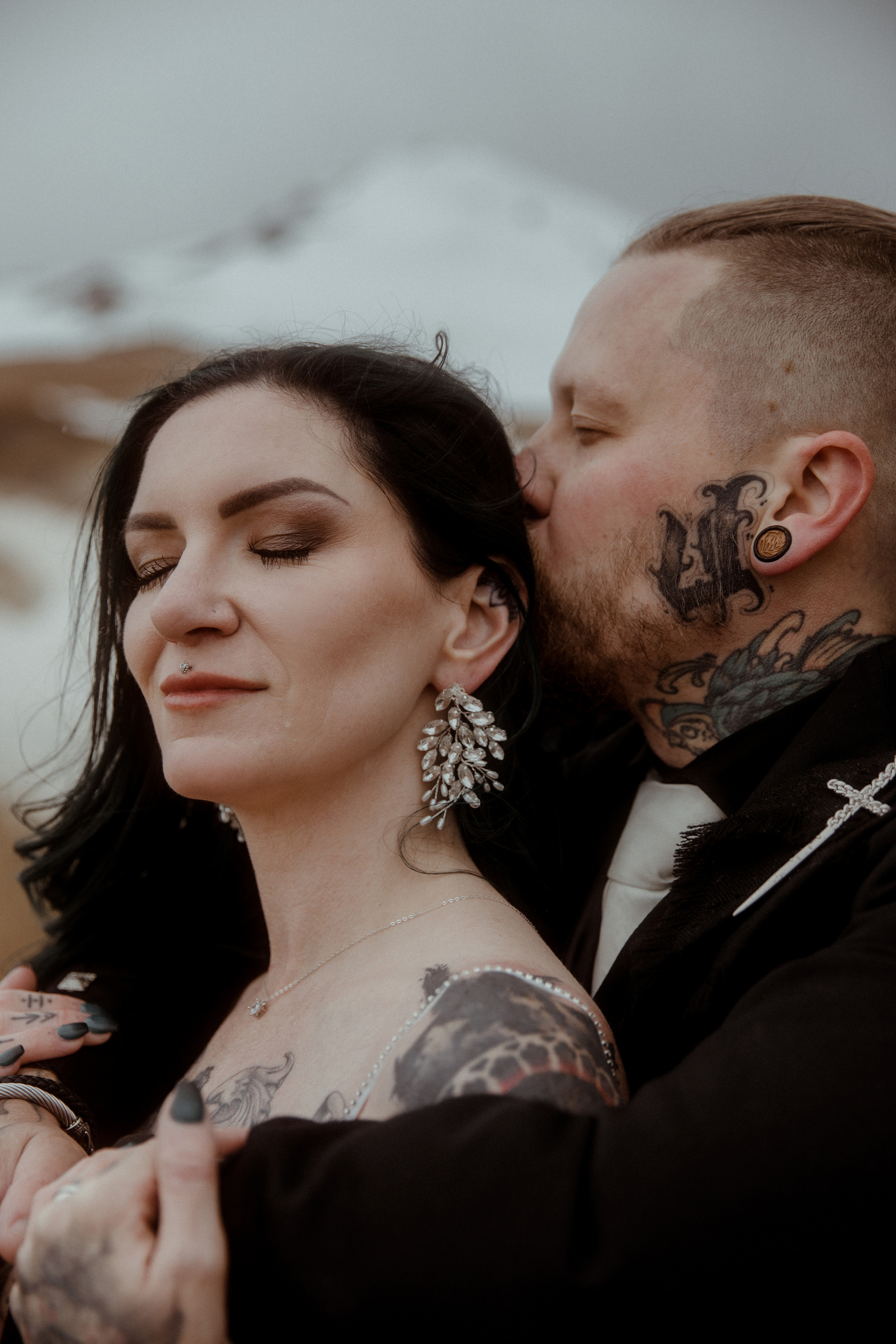 Wedding in Iceland’s Highlands. Iceland elopement photographer & videographer