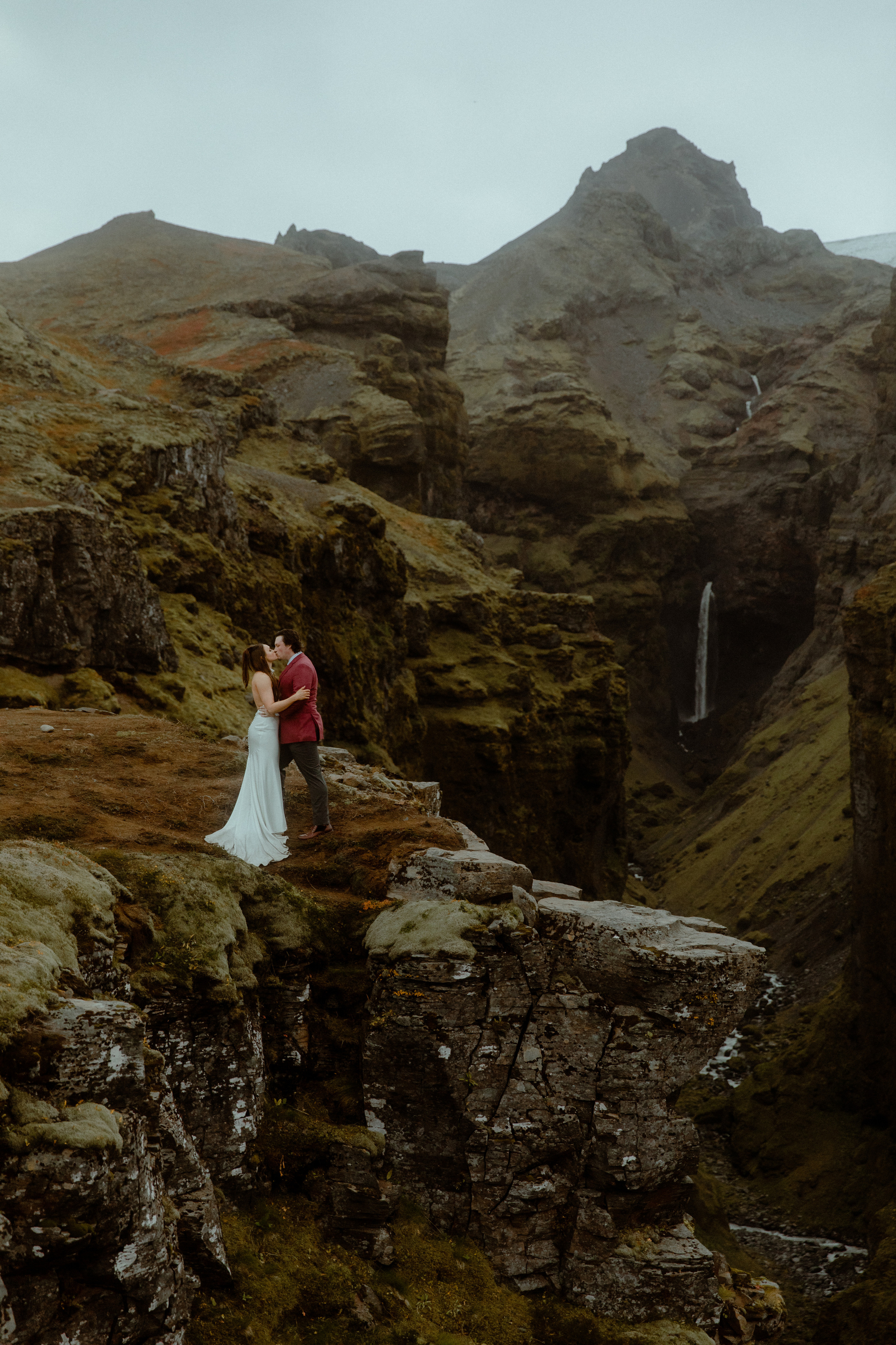 Secret hiking Elopement in Iceland. Iceland elopement photo and video | Nikolaichik Photo