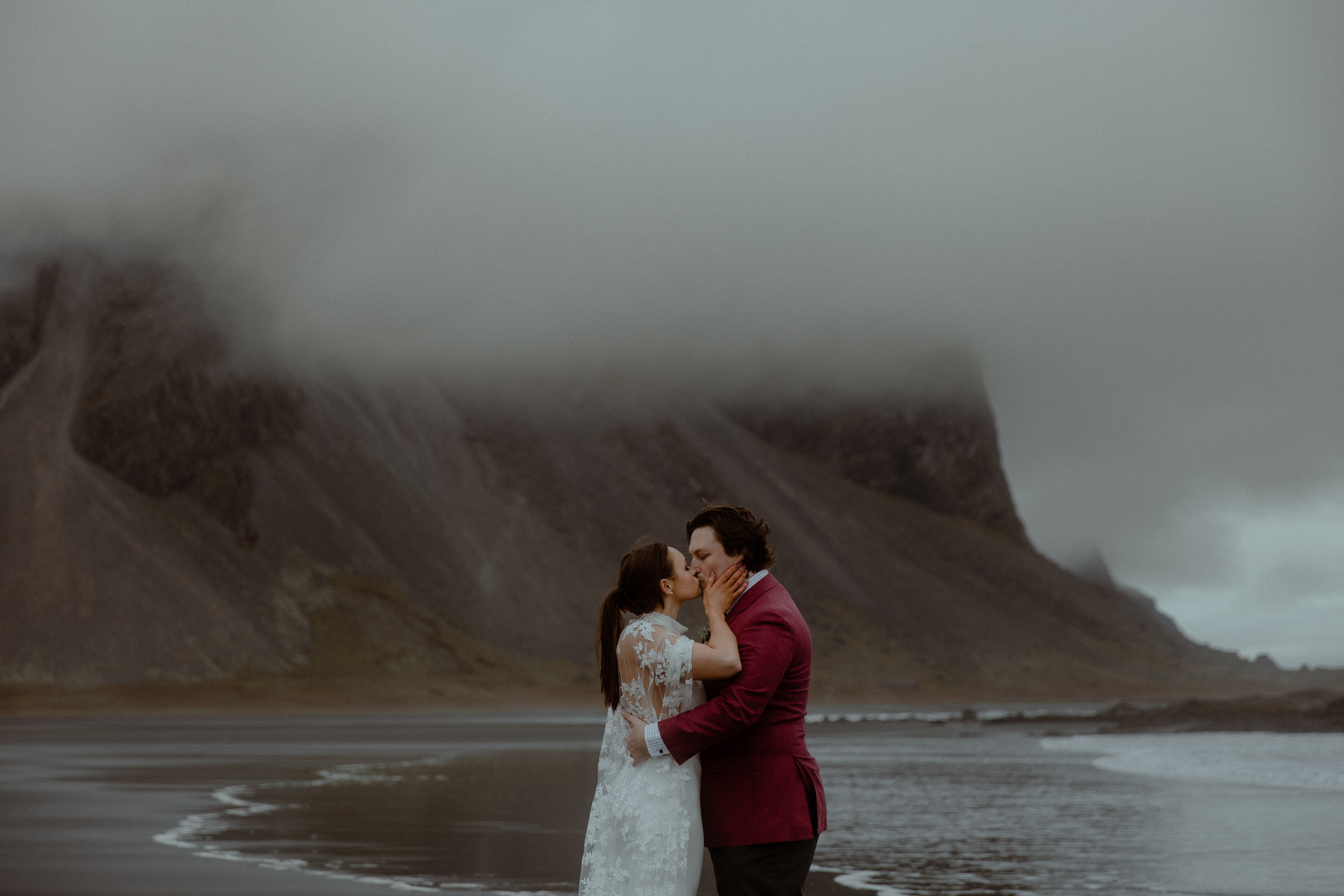 Secret hiking Elopement in Iceland. Iceland elopement photo and video | Nikolaichik Photo