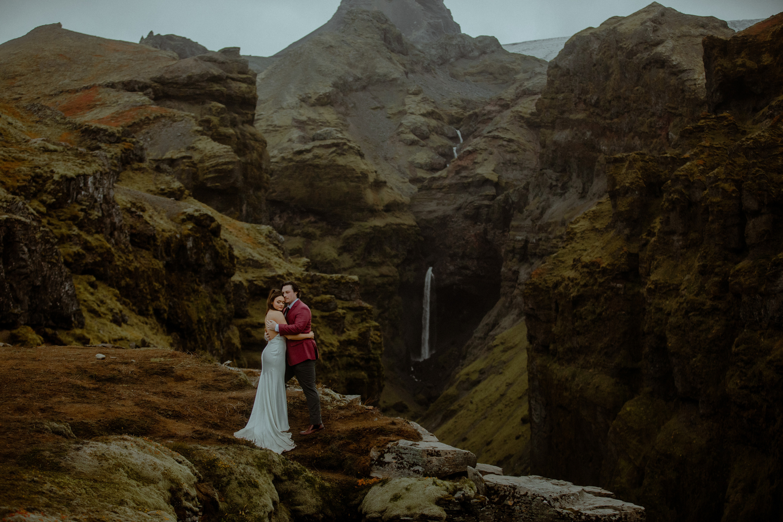 Secret hiking Elopement in Iceland. Iceland elopement photo and video | Nikolaichik Photo