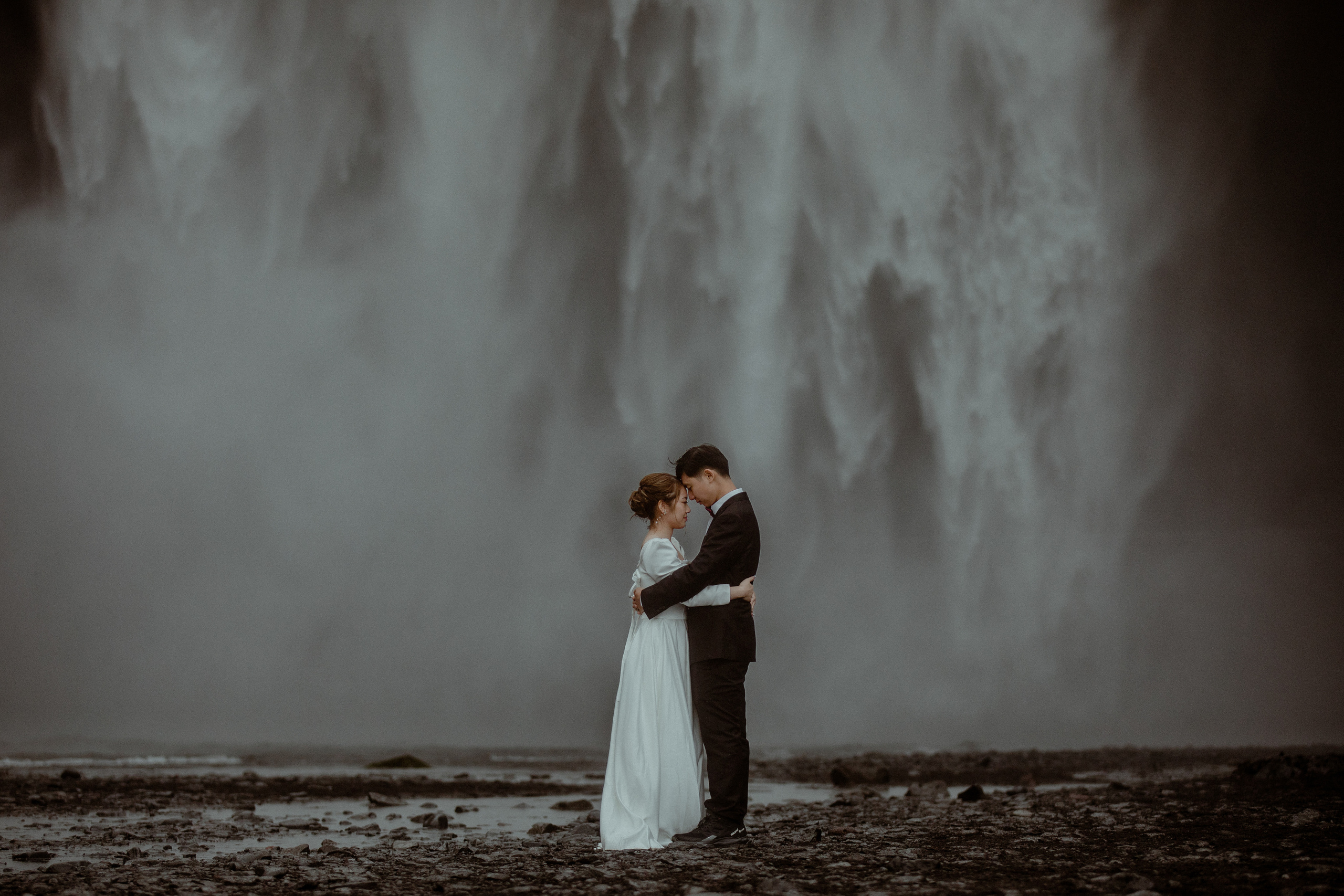 elopement at waterfall Iceland